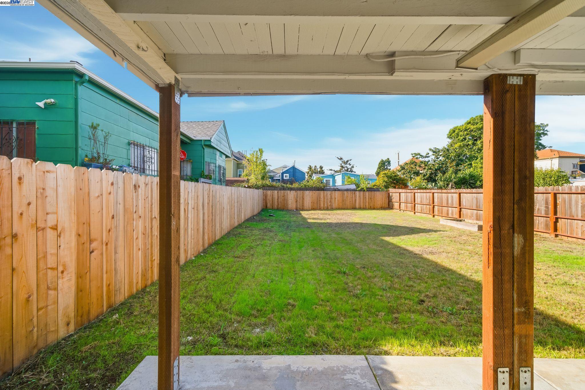 Detail Gallery Image 24 of 32 For 3237 Linden St, Oakland,  CA 94608 - 2 Beds | 1 Baths