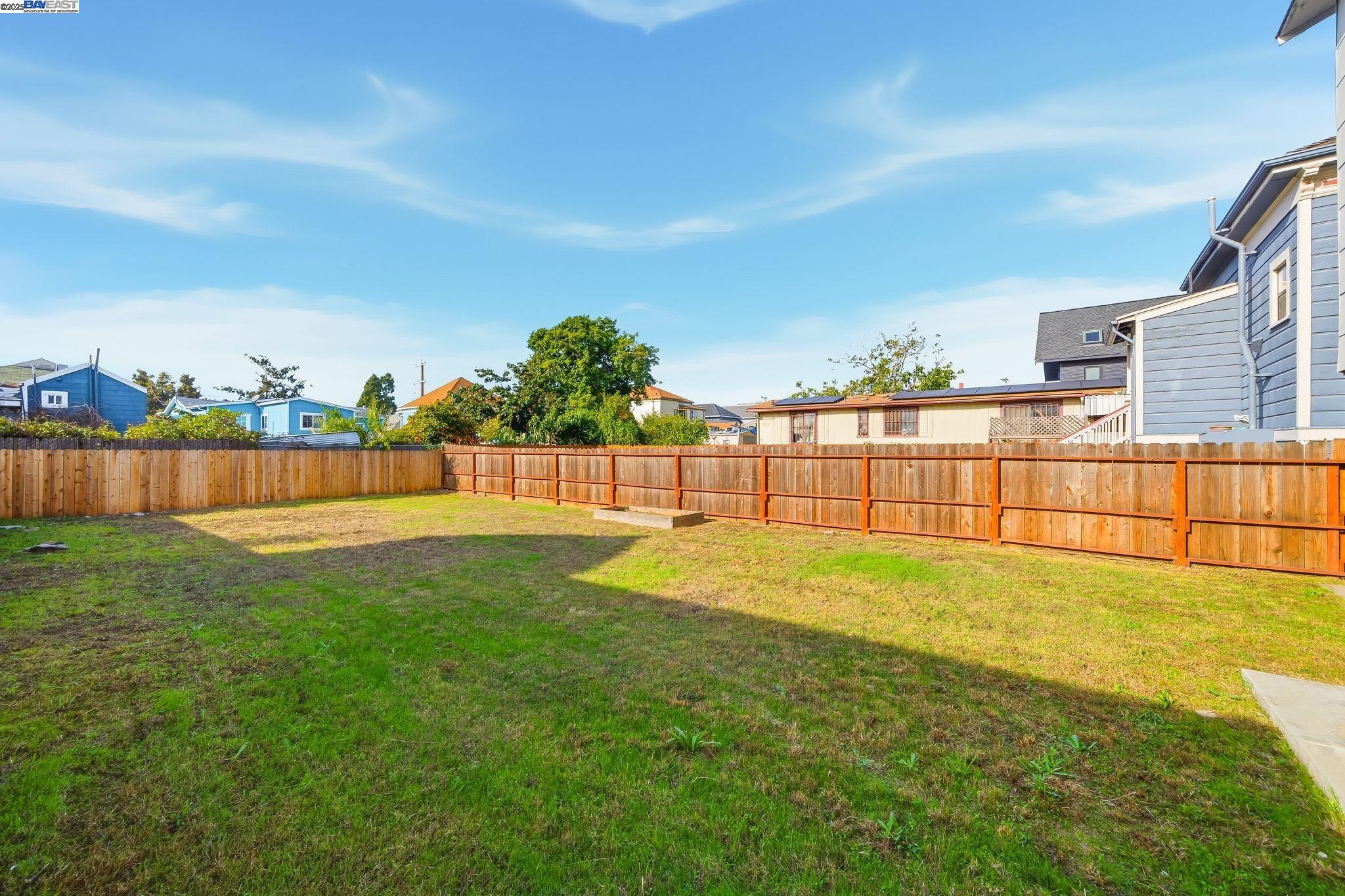 Detail Gallery Image 28 of 32 For 3237 Linden St, Oakland,  CA 94608 - 2 Beds | 1 Baths