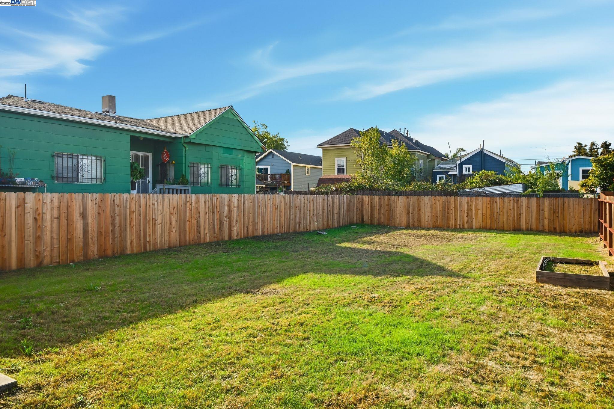 Detail Gallery Image 29 of 32 For 3237 Linden St, Oakland,  CA 94608 - 2 Beds | 1 Baths