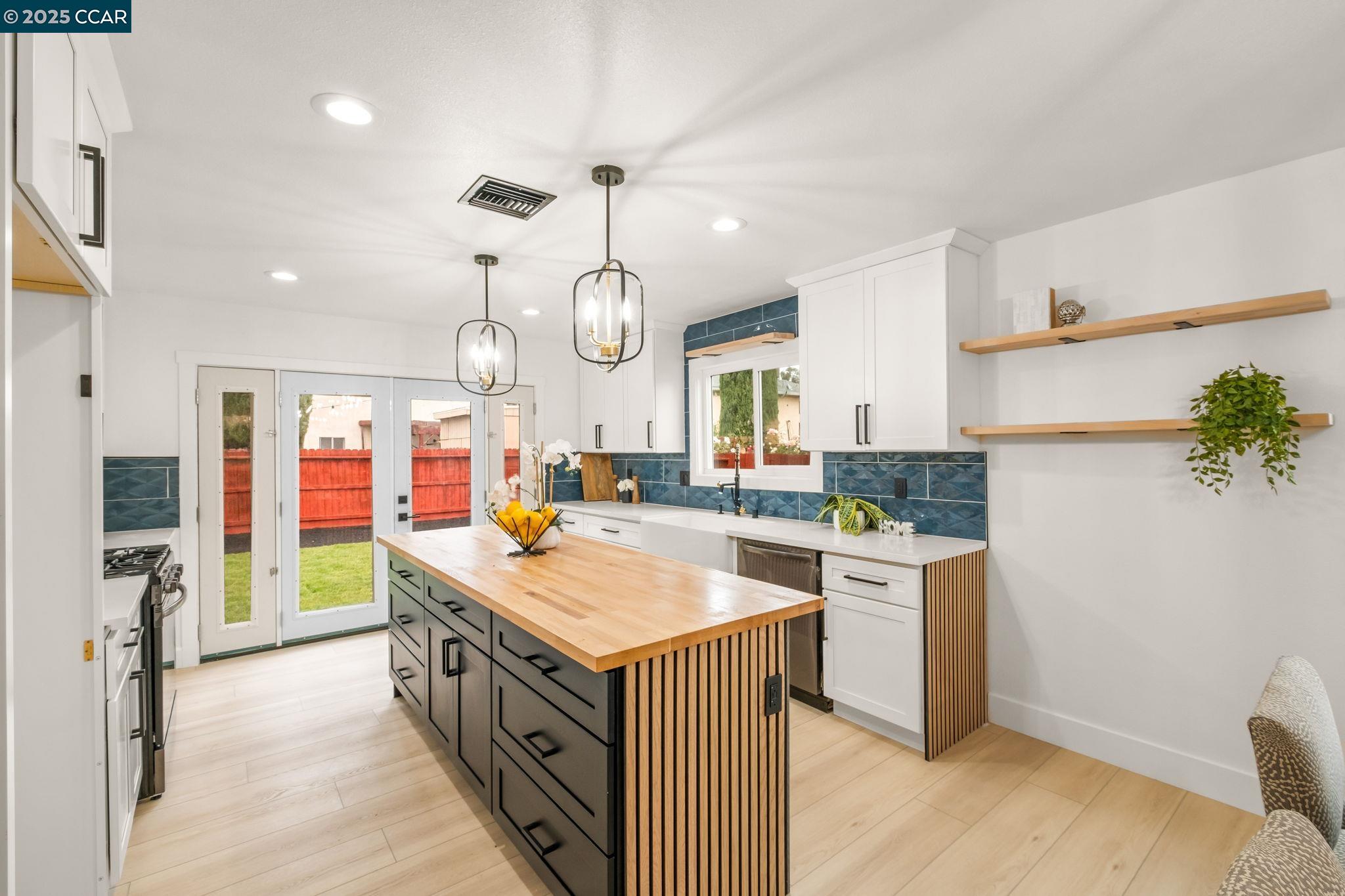 Detail Gallery Image 13 of 45 For 1633 Duncan Dr, Tracy,  CA 95376 - 4 Beds | 2 Baths