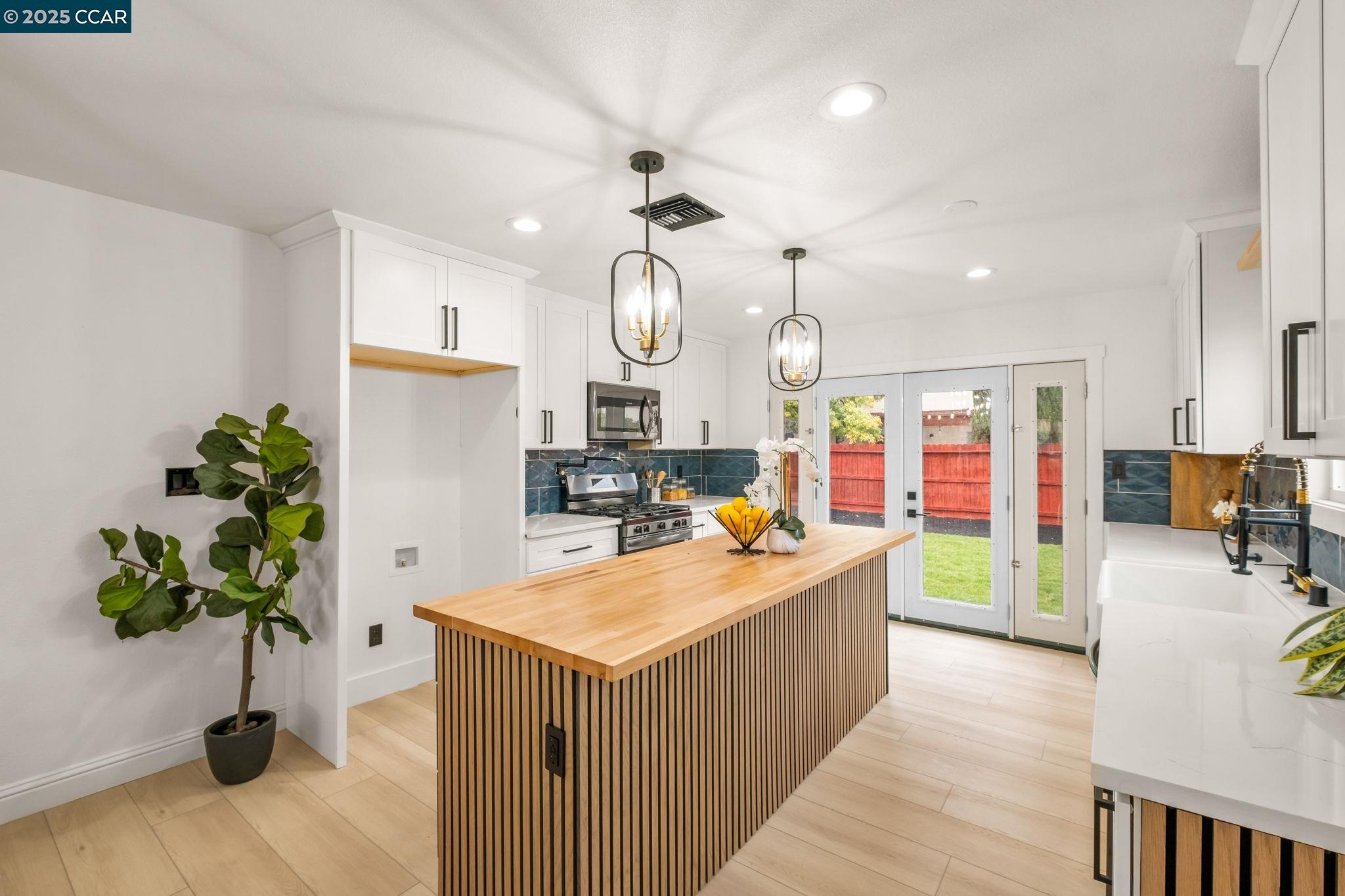 Detail Gallery Image 14 of 45 For 1633 Duncan Dr, Tracy,  CA 95376 - 4 Beds | 2 Baths