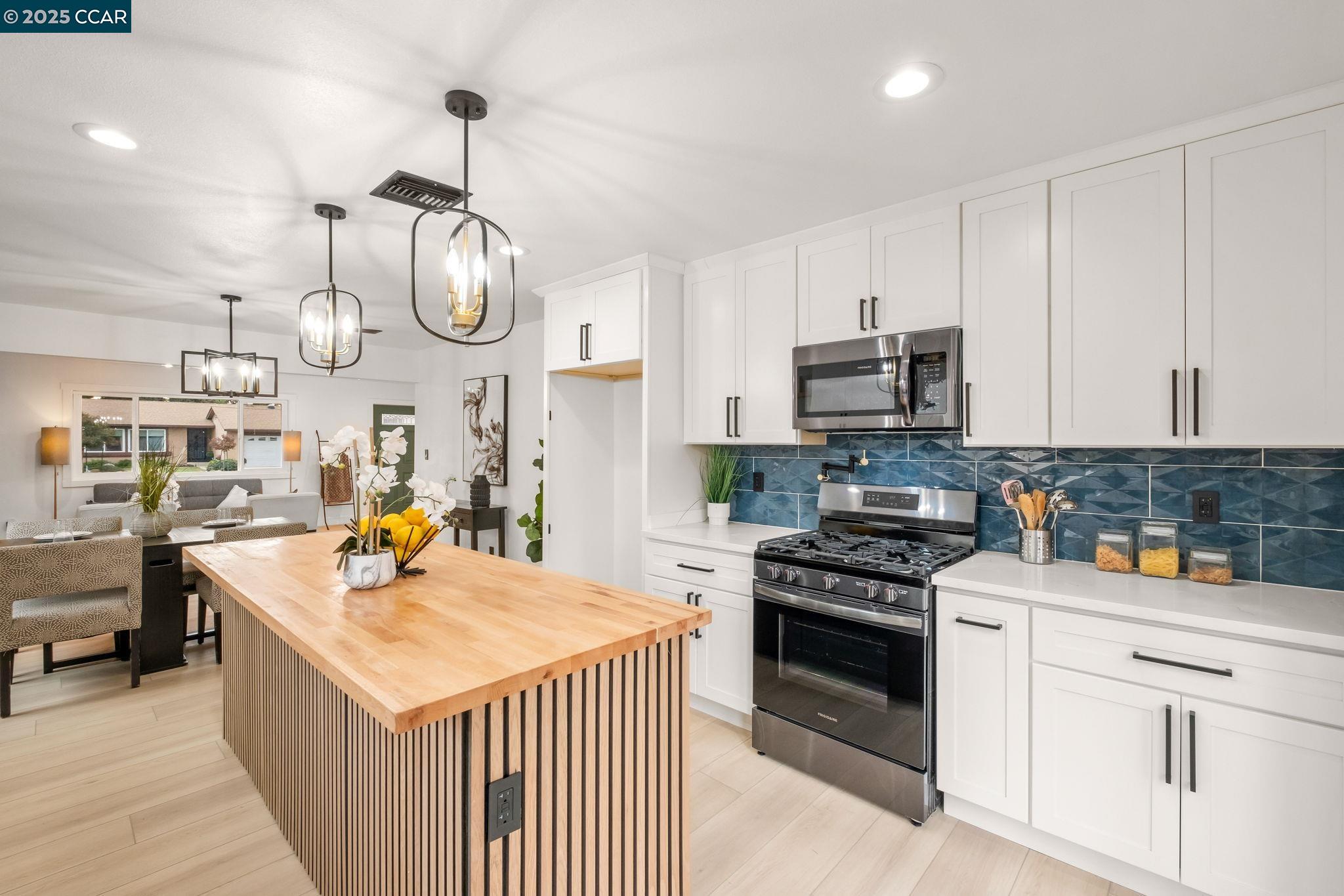 Detail Gallery Image 17 of 45 For 1633 Duncan Dr, Tracy,  CA 95376 - 4 Beds | 2 Baths