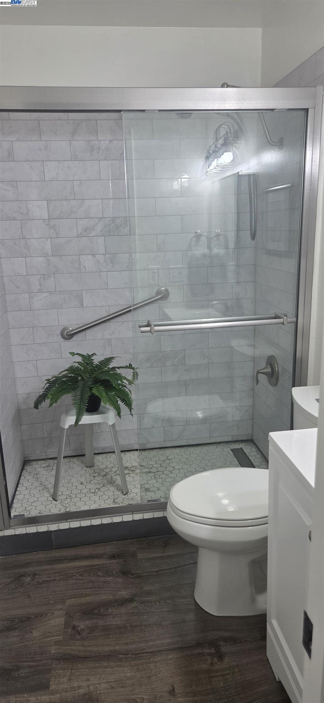 Detail Gallery Image 30 of 46 For 4119 Ravenwood Pl, Castro Valley,  CA 94546 - 2 Beds | 1 Baths