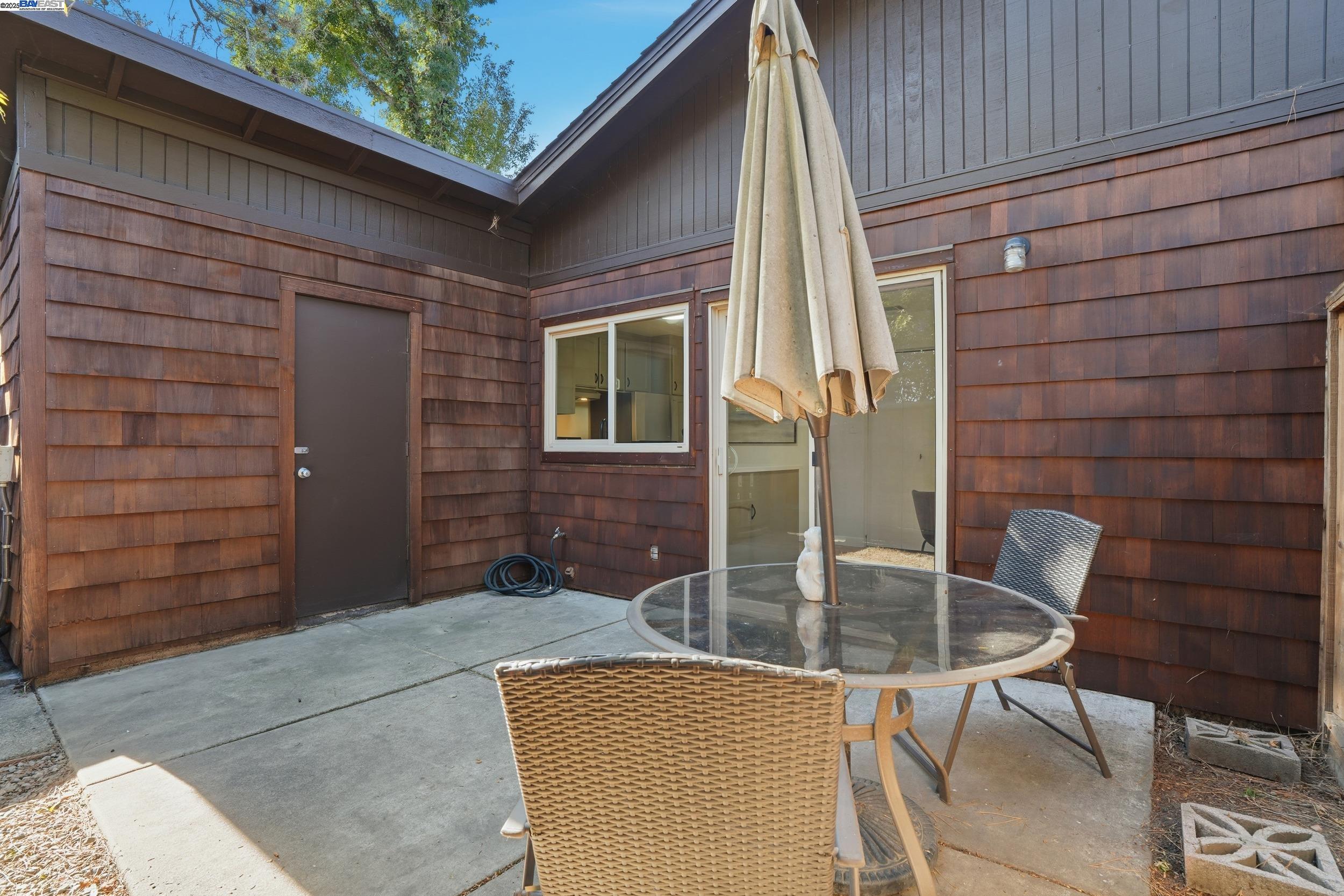 Detail Gallery Image 40 of 46 For 4119 Ravenwood Pl, Castro Valley,  CA 94546 - 2 Beds | 1 Baths