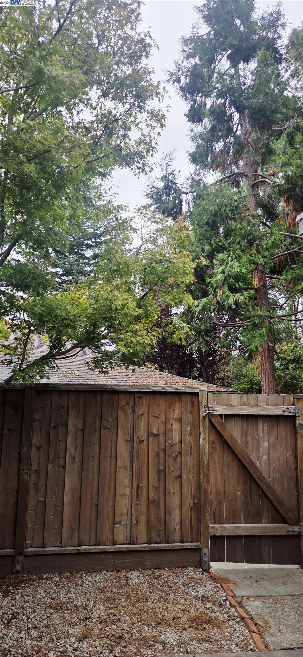 Detail Gallery Image 44 of 46 For 4119 Ravenwood Pl, Castro Valley,  CA 94546 - 2 Beds | 1 Baths