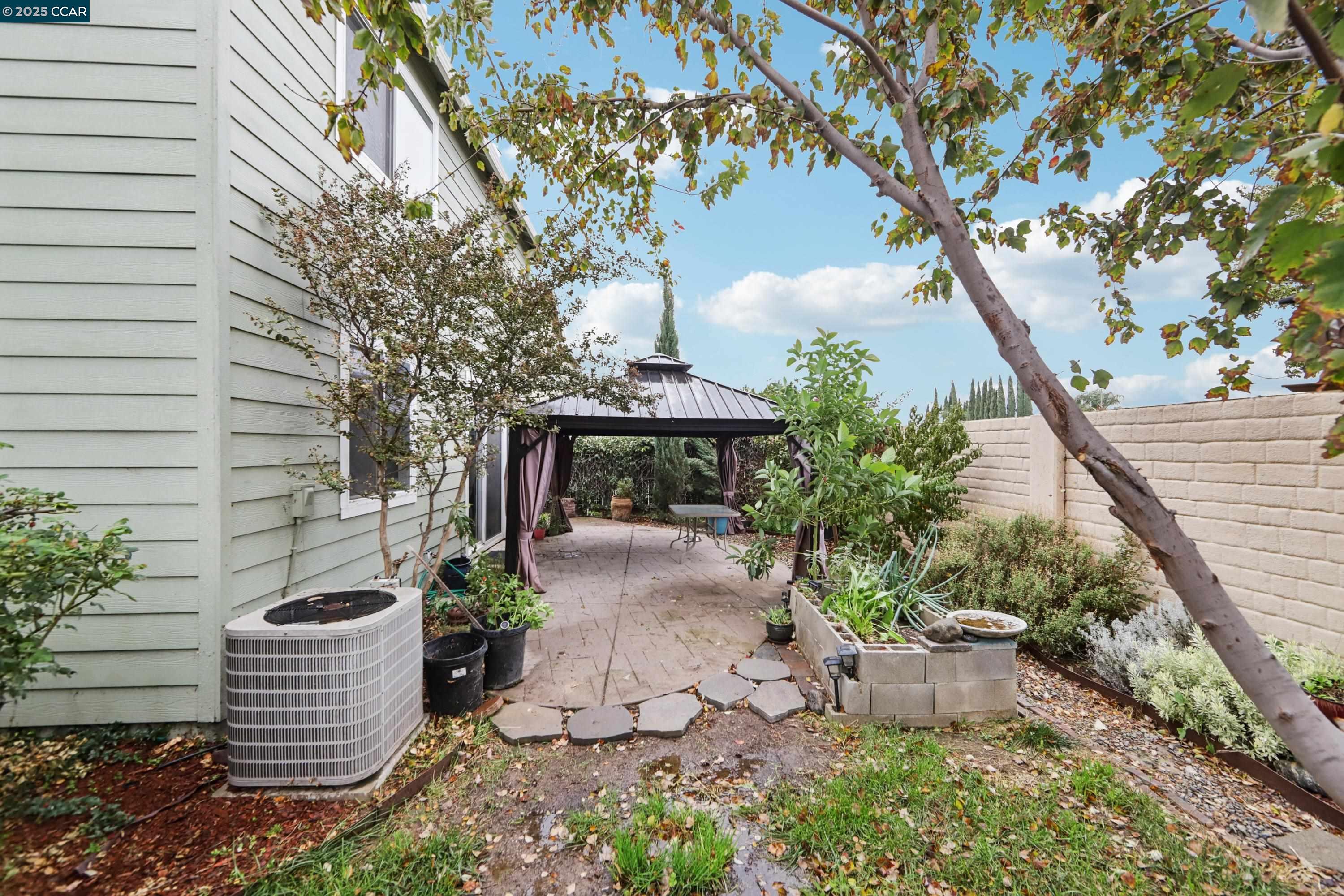 Detail Gallery Image 31 of 44 For 2919 Kennsington Ln, Tracy,  CA 95377 - 3 Beds | 2/1 Baths