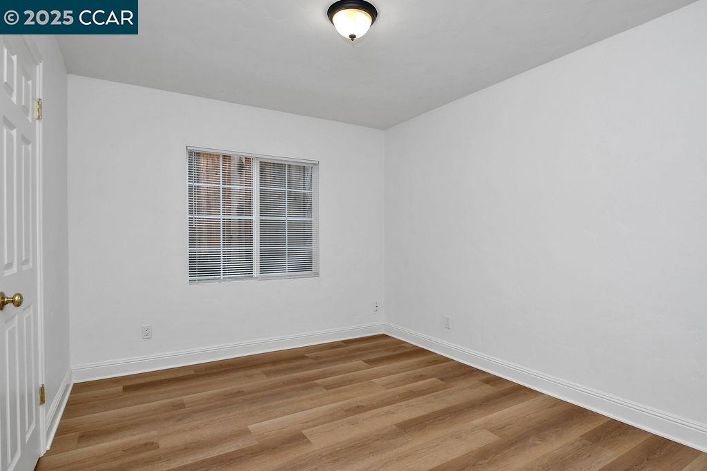 Detail Gallery Image 14 of 24 For 1830 Pine Street, Martinez,  CA 94553 - 3 Beds | 1 Baths