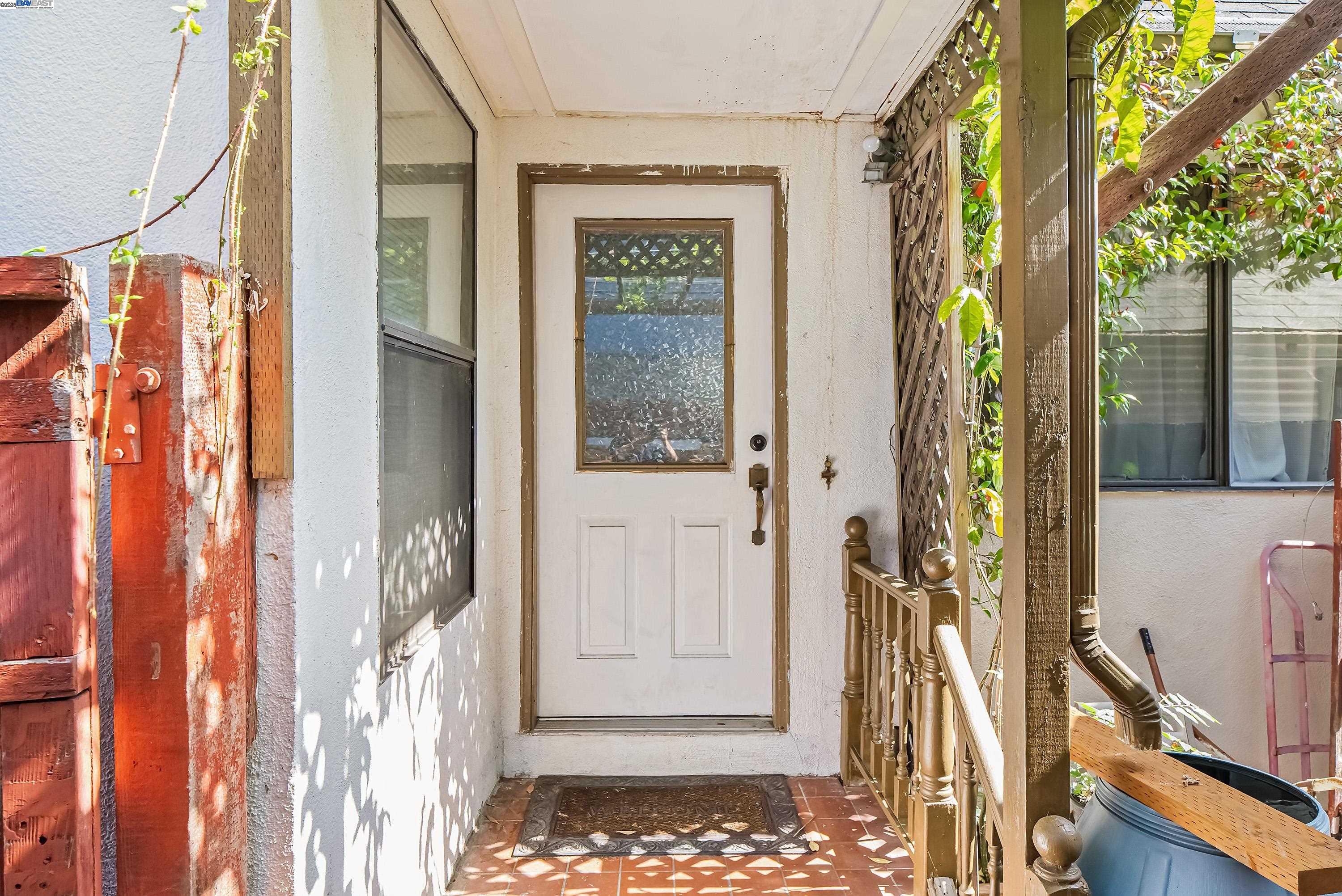 Detail Gallery Image 34 of 54 For 937 Helen Ave, San Leandro,  CA 94577 - 5 Beds | 3 Baths