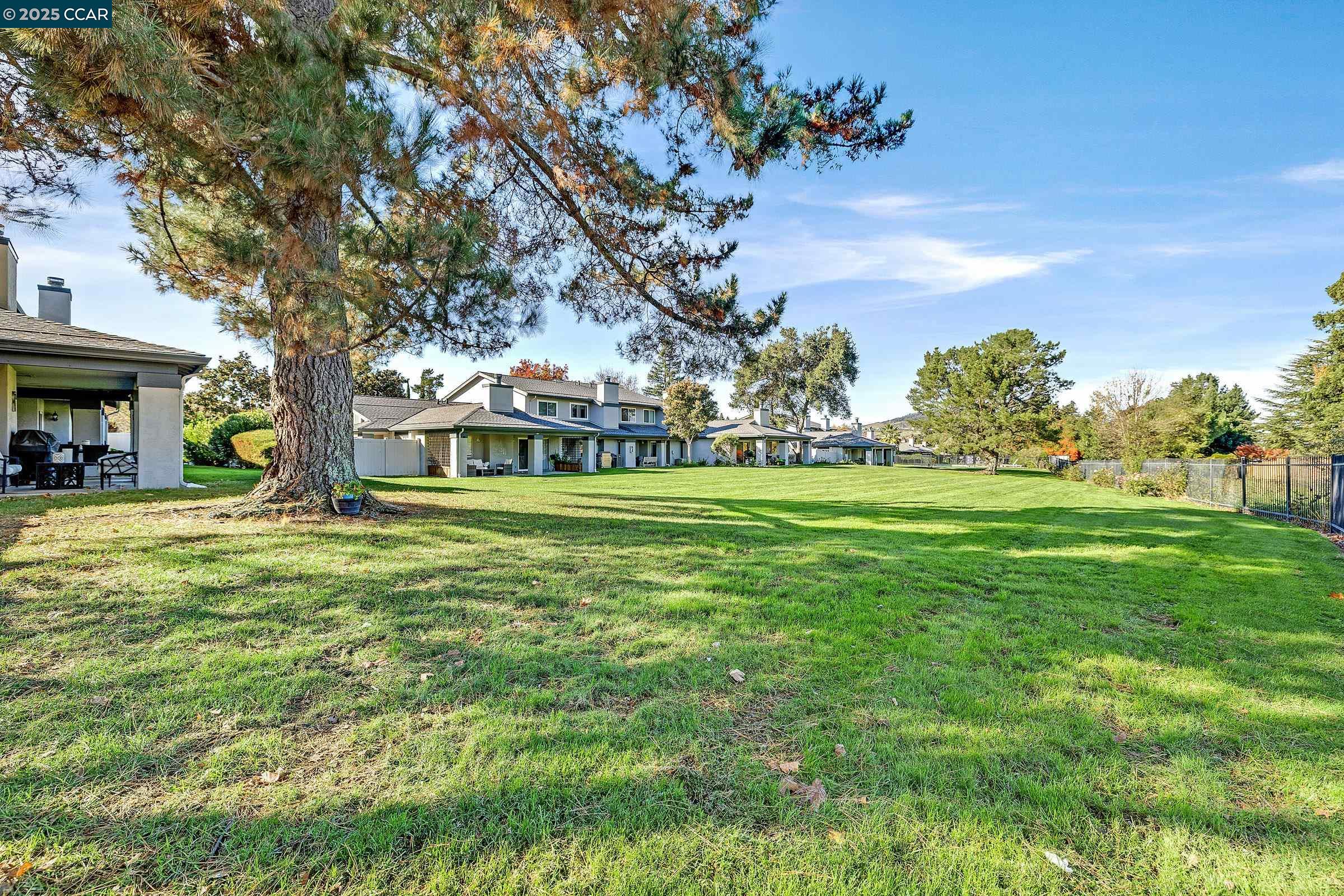 Detail Gallery Image 31 of 41 For 3716 Mesa Vista Dr, San Ramon,  CA 94583 - 3 Beds | 2 Baths