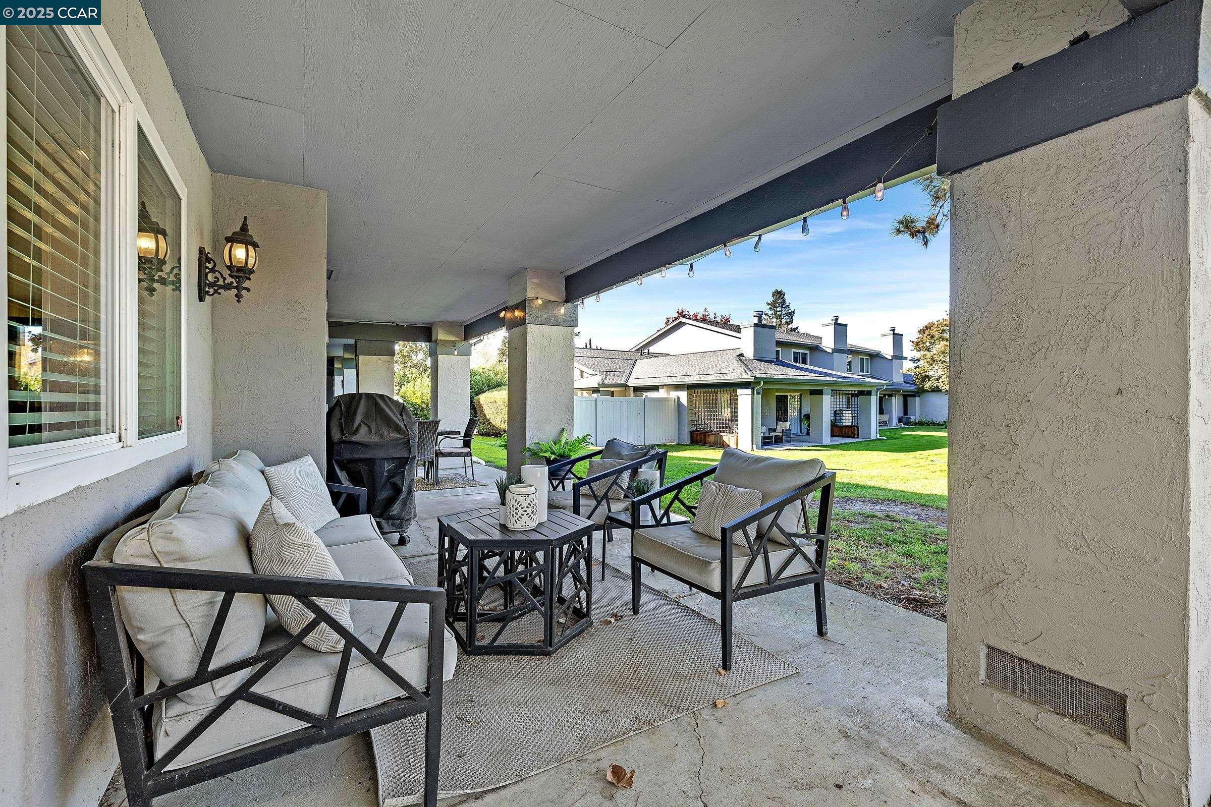 Detail Gallery Image 34 of 41 For 3716 Mesa Vista Dr, San Ramon,  CA 94583 - 3 Beds | 2 Baths