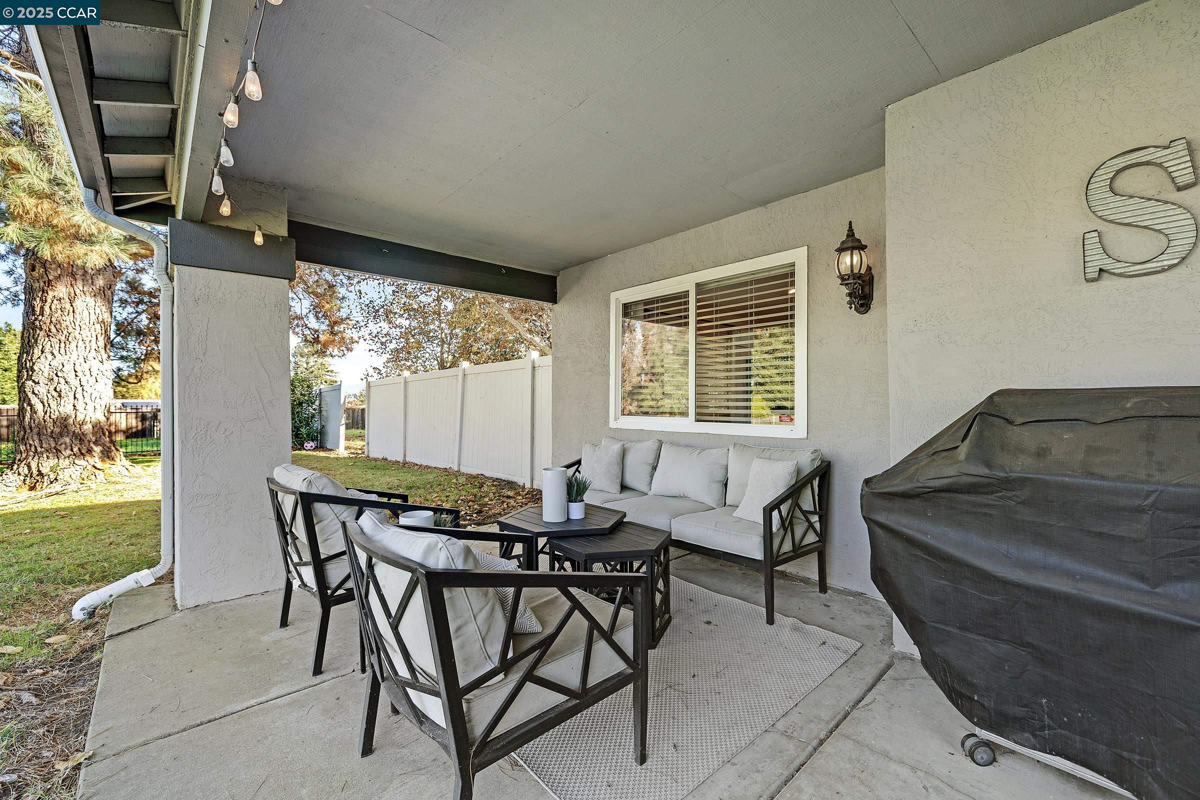 Detail Gallery Image 36 of 41 For 3716 Mesa Vista Dr, San Ramon,  CA 94583 - 3 Beds | 2 Baths