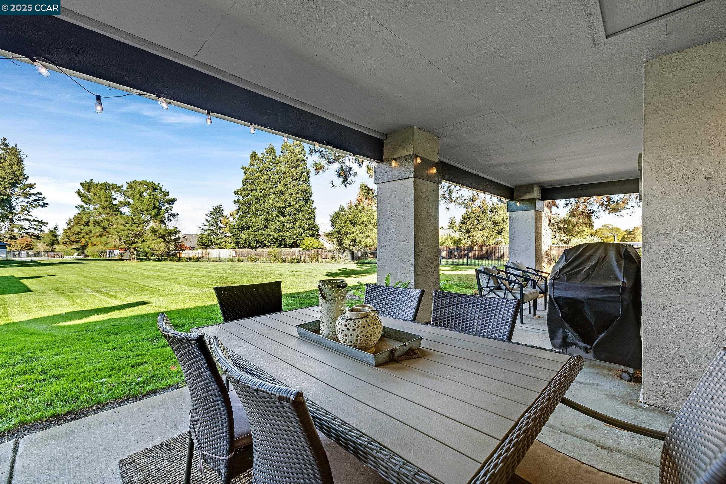 Detail Gallery Image 41 of 41 For 3716 Mesa Vista Dr, San Ramon,  CA 94583 - 3 Beds | 2 Baths