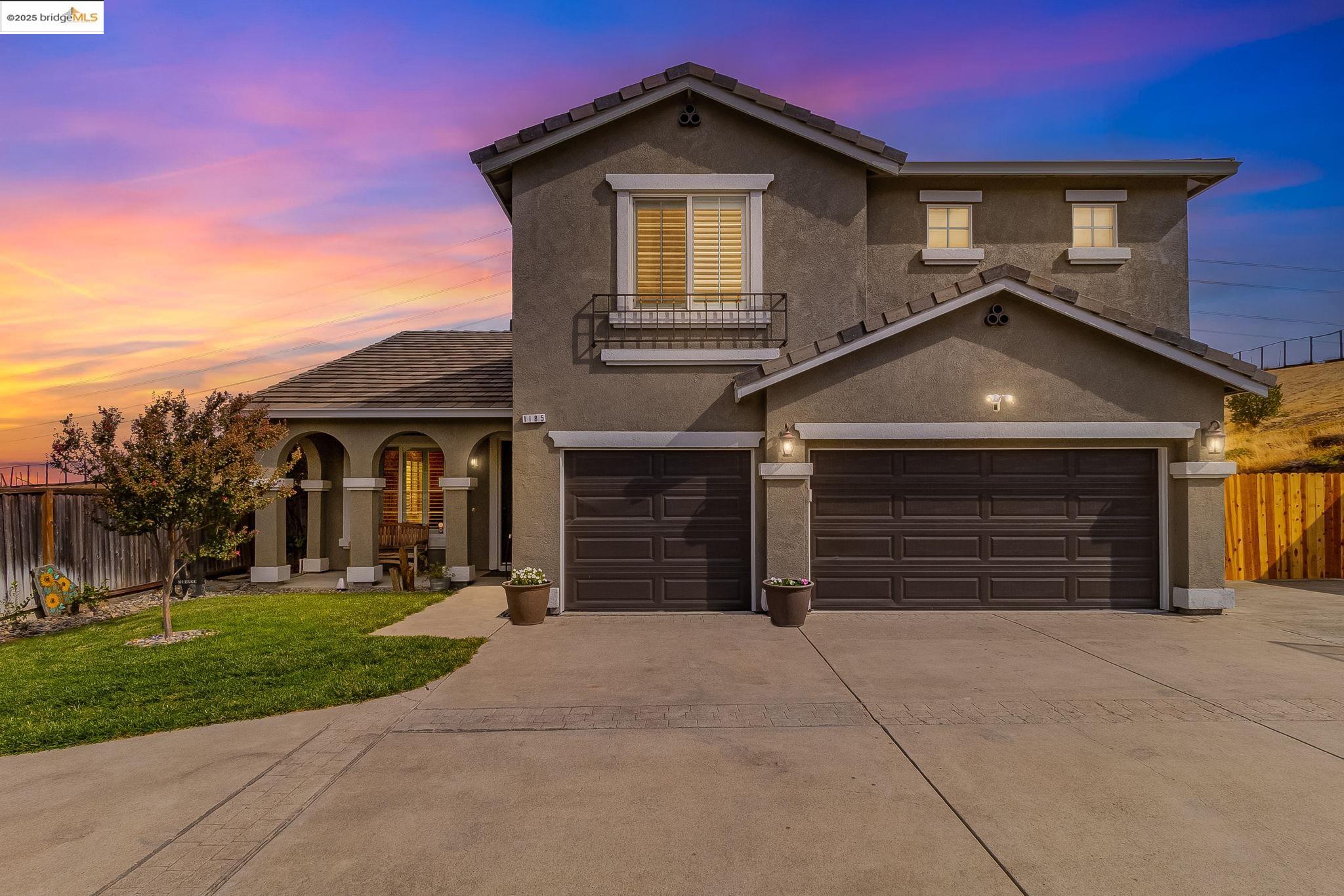 Front Image Thumbnail for EB41117352