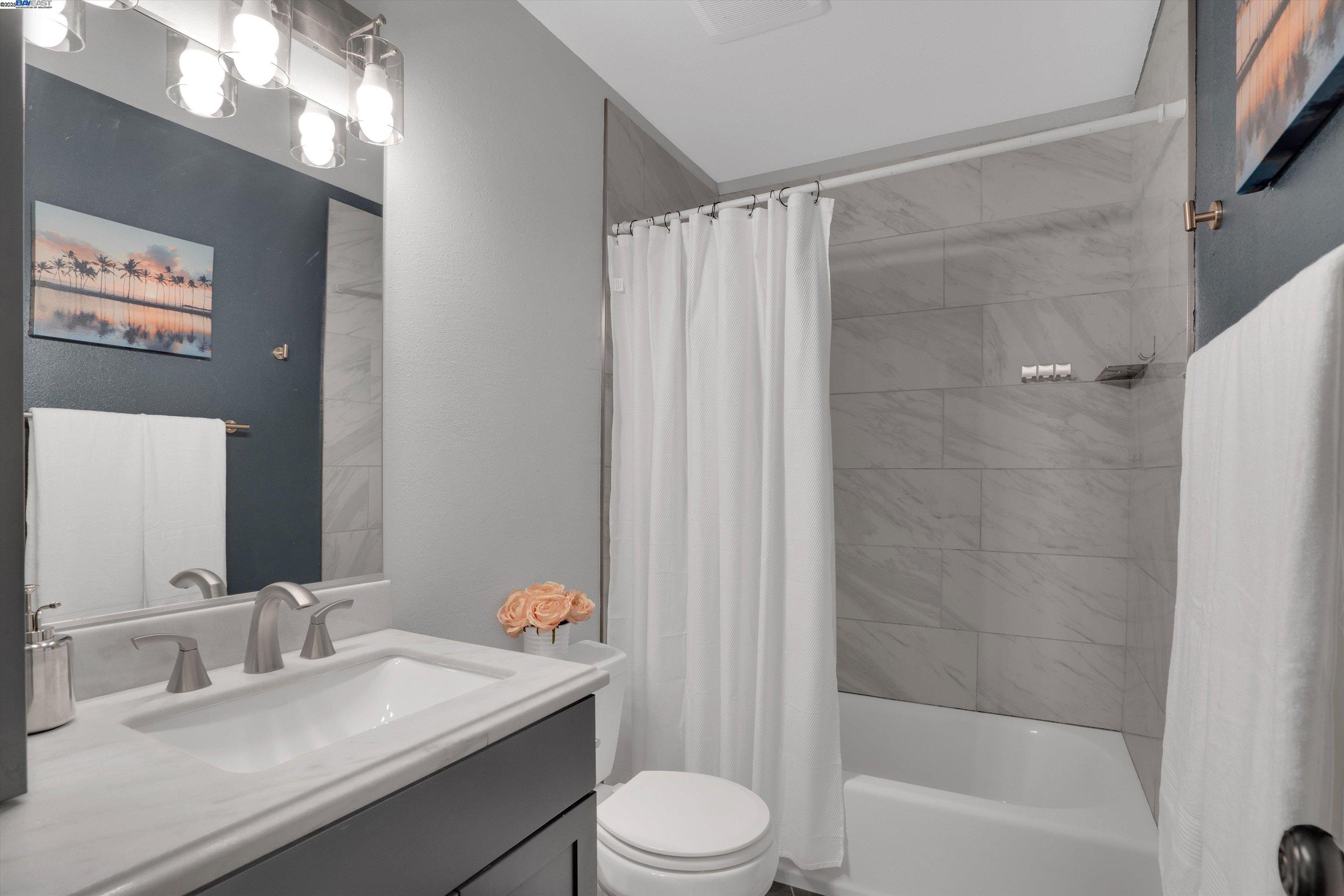 Detail Gallery Image 20 of 39 For 7347 Ione Ct, Dublin,  CA 94568 - 4 Beds | 2 Baths