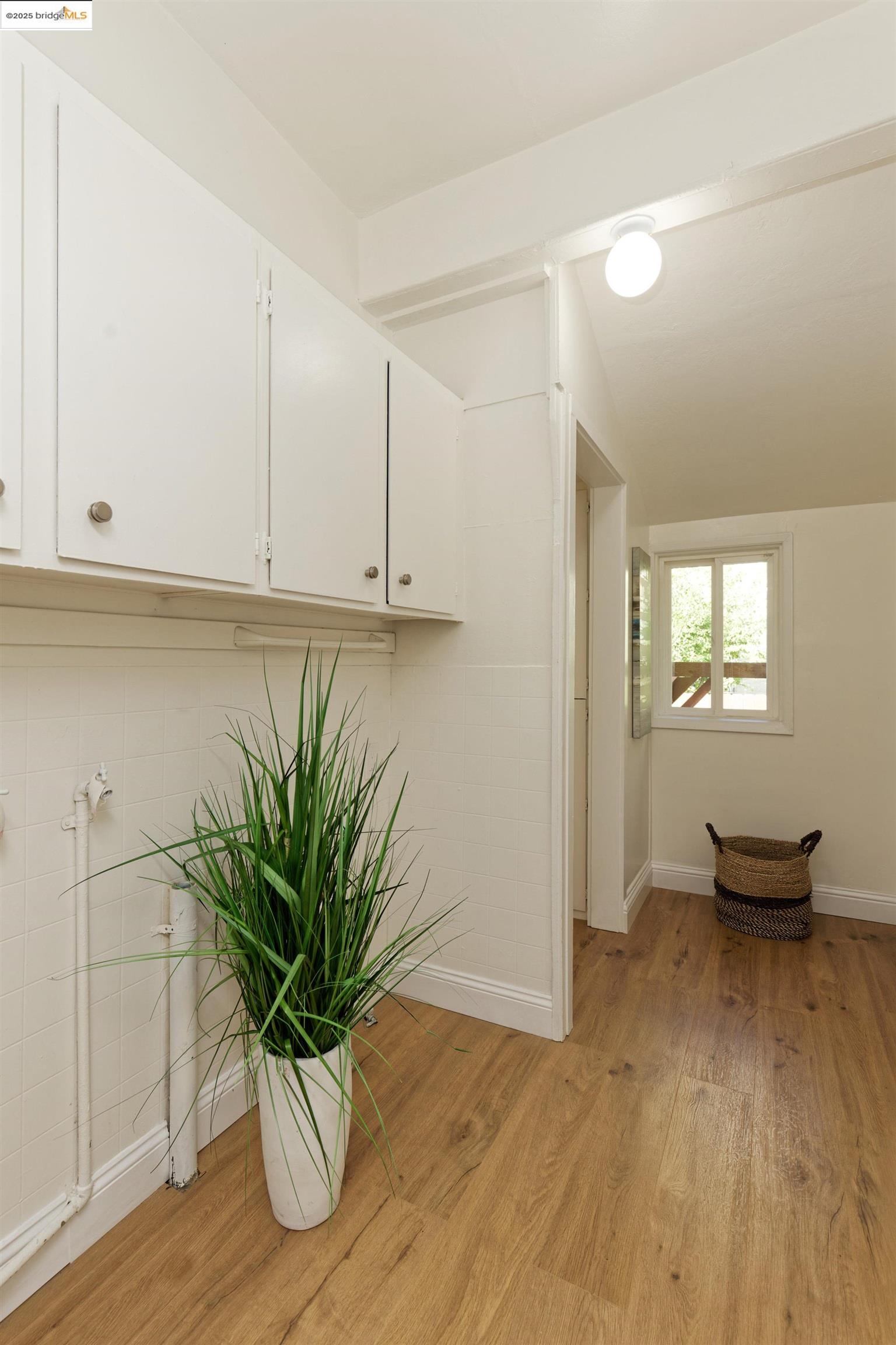 Detail Gallery Image 26 of 27 For 716 39th St, Oakland,  CA 94609 - 3 Beds | 2 Baths