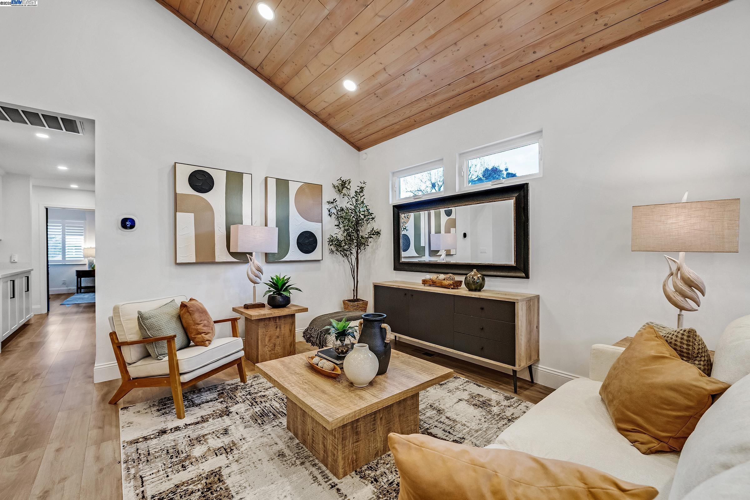 Detail Gallery Image 15 of 43 For 3912 Yale Way, Livermore,  CA 94550 - 4 Beds | 2/1 Baths