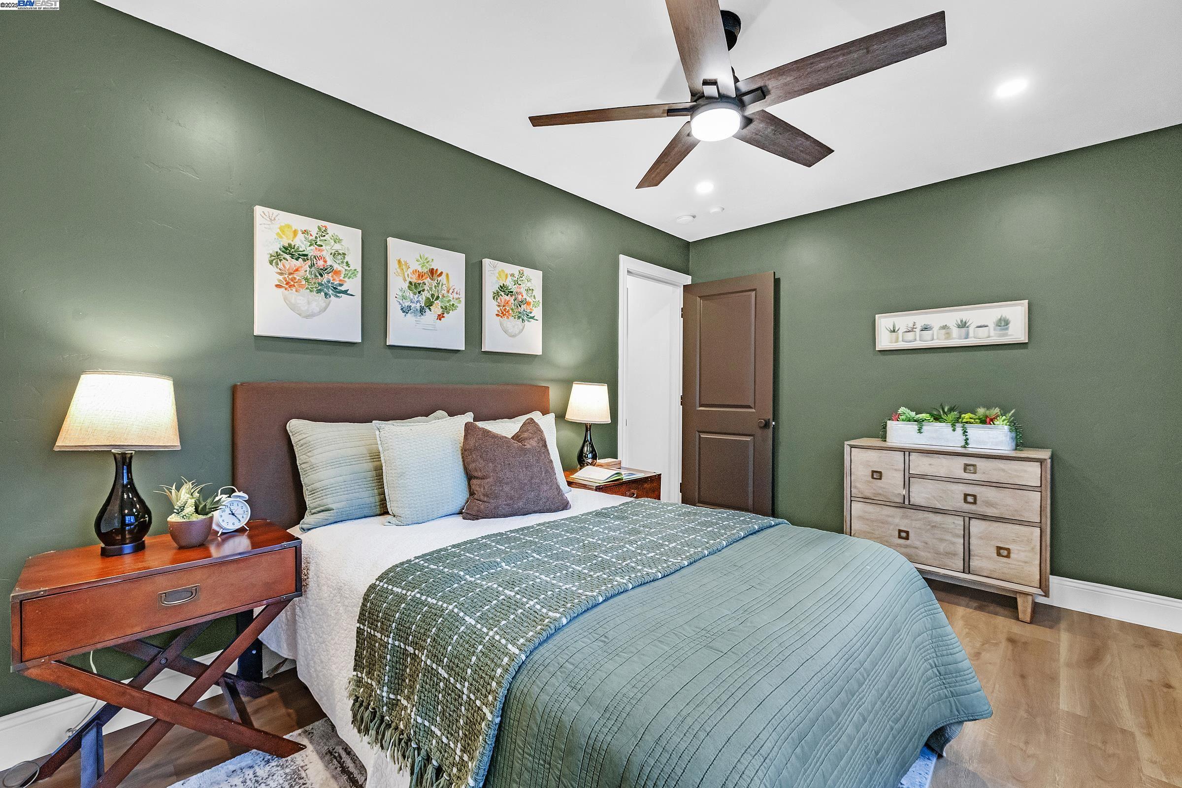 Detail Gallery Image 28 of 43 For 3912 Yale Way, Livermore,  CA 94550 - 4 Beds | 2/1 Baths