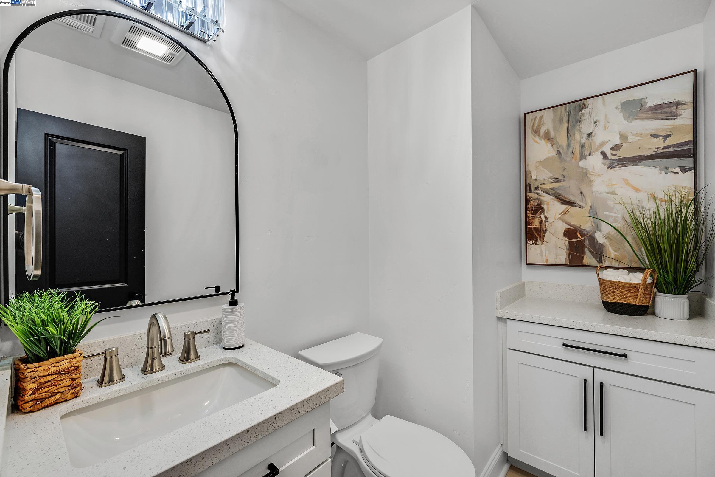 Detail Gallery Image 32 of 43 For 3912 Yale Way, Livermore,  CA 94550 - 4 Beds | 2/1 Baths