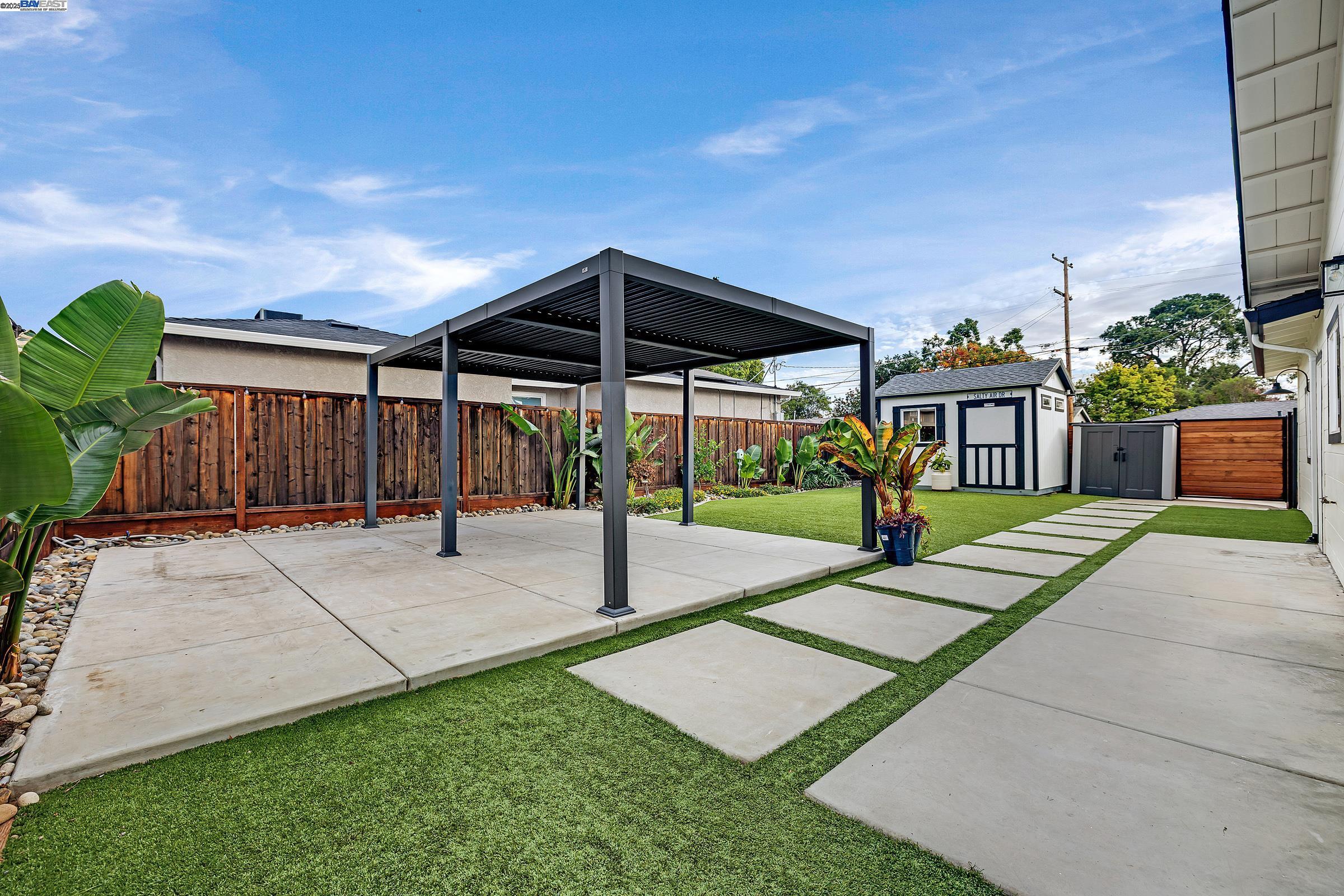 Detail Gallery Image 41 of 43 For 3912 Yale Way, Livermore,  CA 94550 - 4 Beds | 2/1 Baths