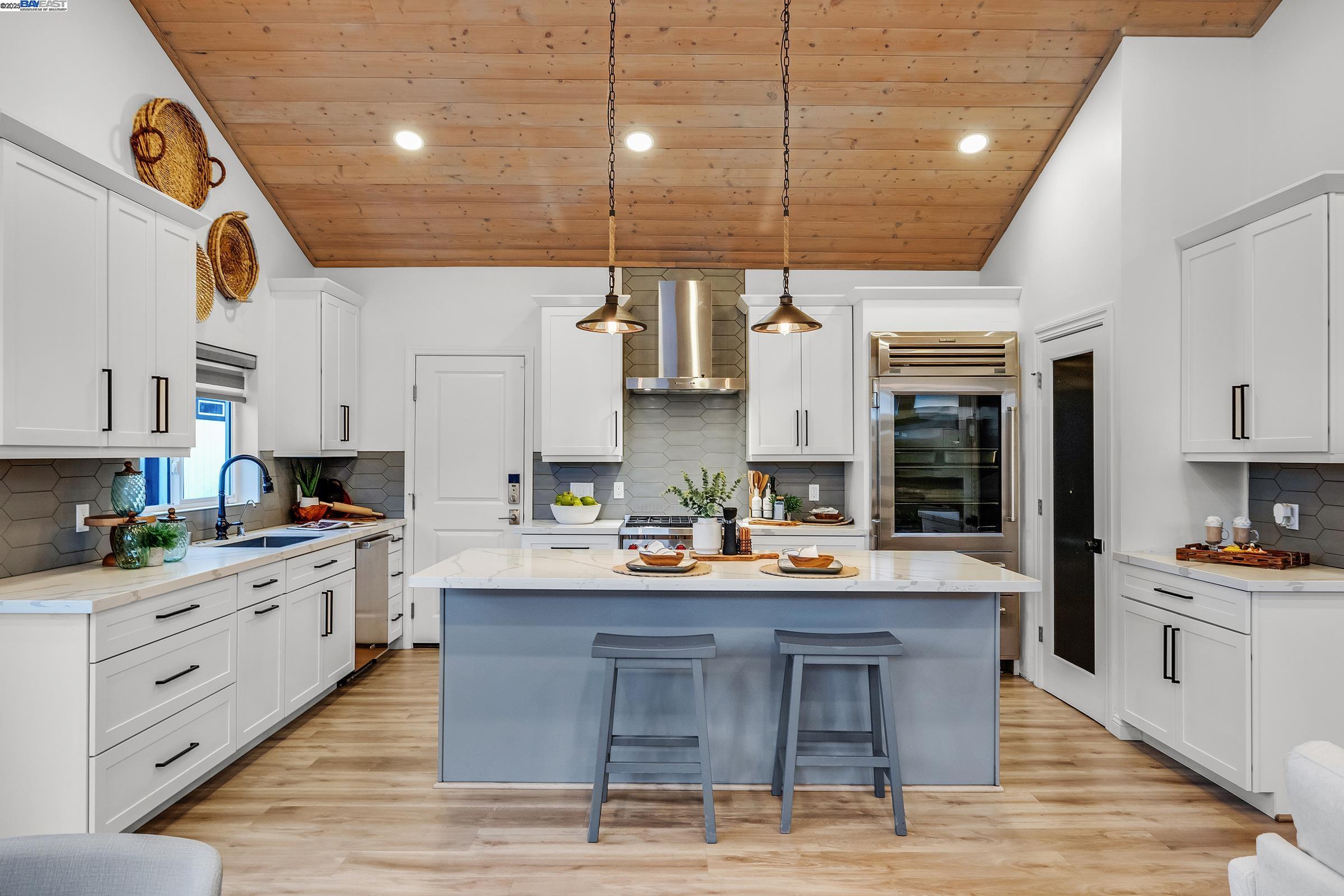 Detail Gallery Image 7 of 43 For 3912 Yale Way, Livermore,  CA 94550 - 4 Beds | 2/1 Baths