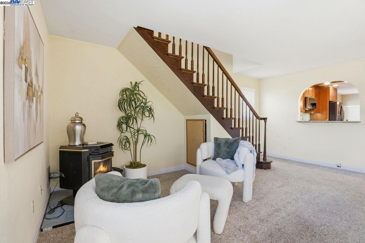 Detail Gallery Image 11 of 43 For 7767 Burnham Way, Dublin,  CA 94568-1737 - 5 Beds | 3 Baths