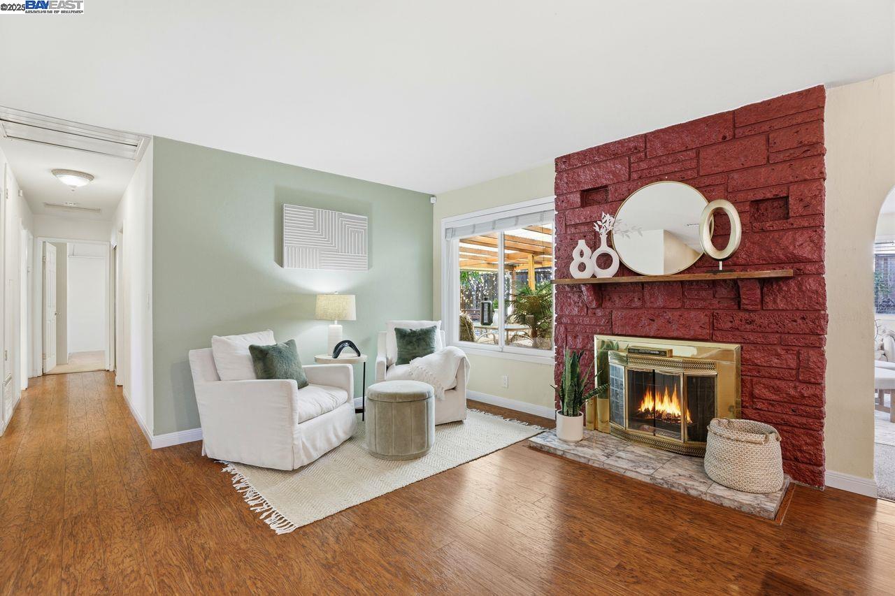 Detail Gallery Image 12 of 43 For 7767 Burnham Way, Dublin,  CA 94568-1737 - 5 Beds | 3 Baths