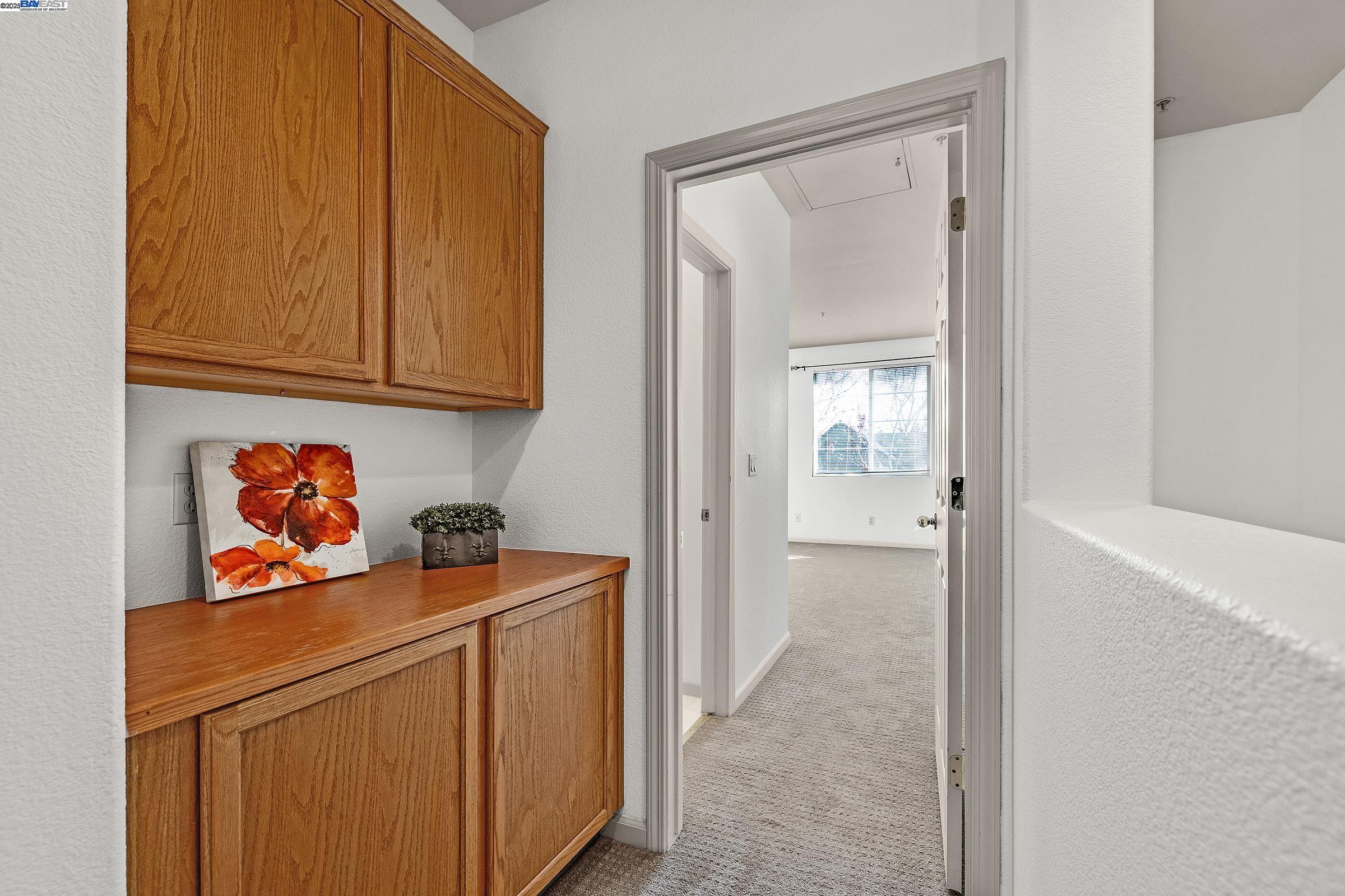 Detail Gallery Image 21 of 45 For 710 City Walk Pl #4,  Hayward,  CA 94541 - 3 Beds | 2/1 Baths