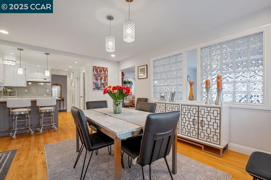 Detail Gallery Image 14 of 60 For 1221 Mcewing Ct, Concord,  CA 94521 - 3 Beds | 2 Baths