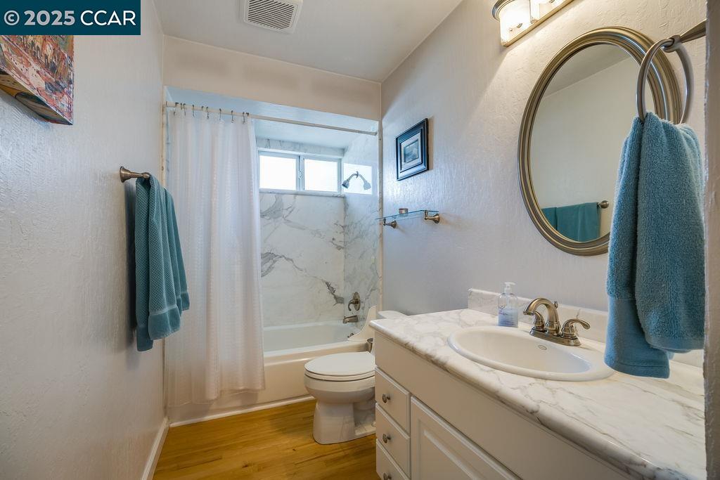 Detail Gallery Image 24 of 60 For 1221 Mcewing Ct, Concord,  CA 94521 - 3 Beds | 2 Baths