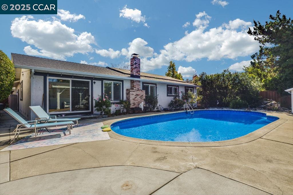 Detail Gallery Image 43 of 60 For 1221 Mcewing Ct, Concord,  CA 94521 - 3 Beds | 2 Baths