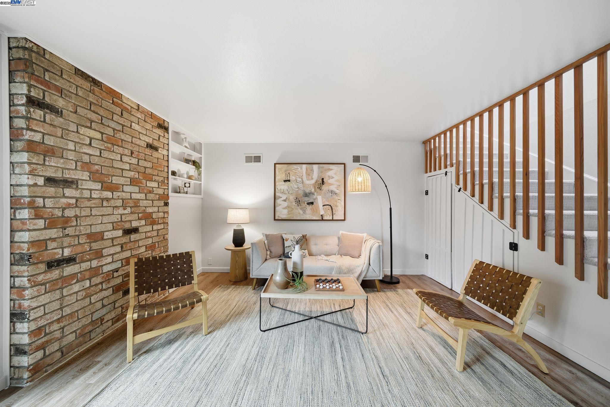 Detail Gallery Image 21 of 38 For 24006 Azevedo Ave, Hayward,  CA 94541 - 3 Beds | 2/1 Baths