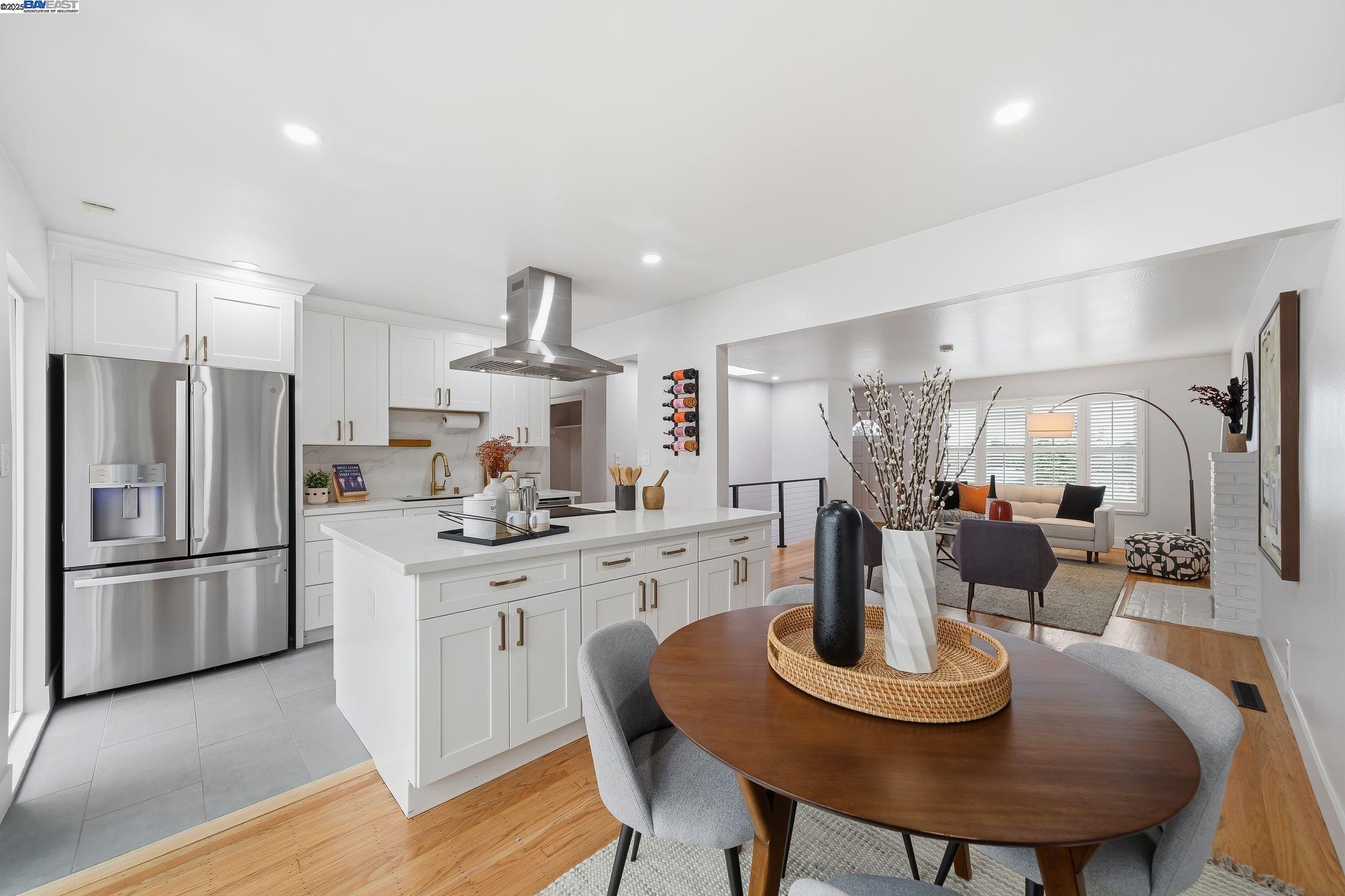 Detail Gallery Image 6 of 38 For 24006 Azevedo Ave, Hayward,  CA 94541 - 3 Beds | 2/1 Baths