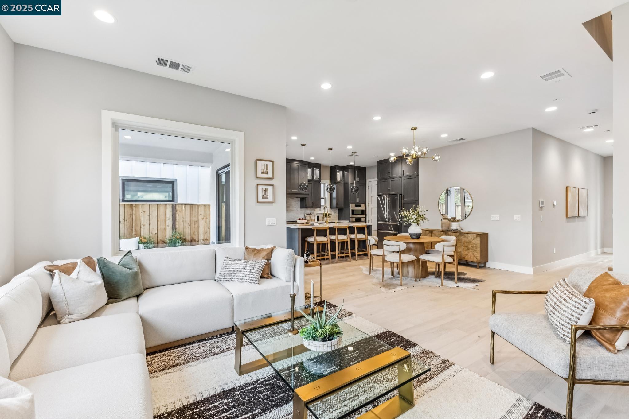 Detail Gallery Image 14 of 47 For 247 Haleena Place, Walnut Creek,  CA 94596 - 3 Beds | 2/1 Baths