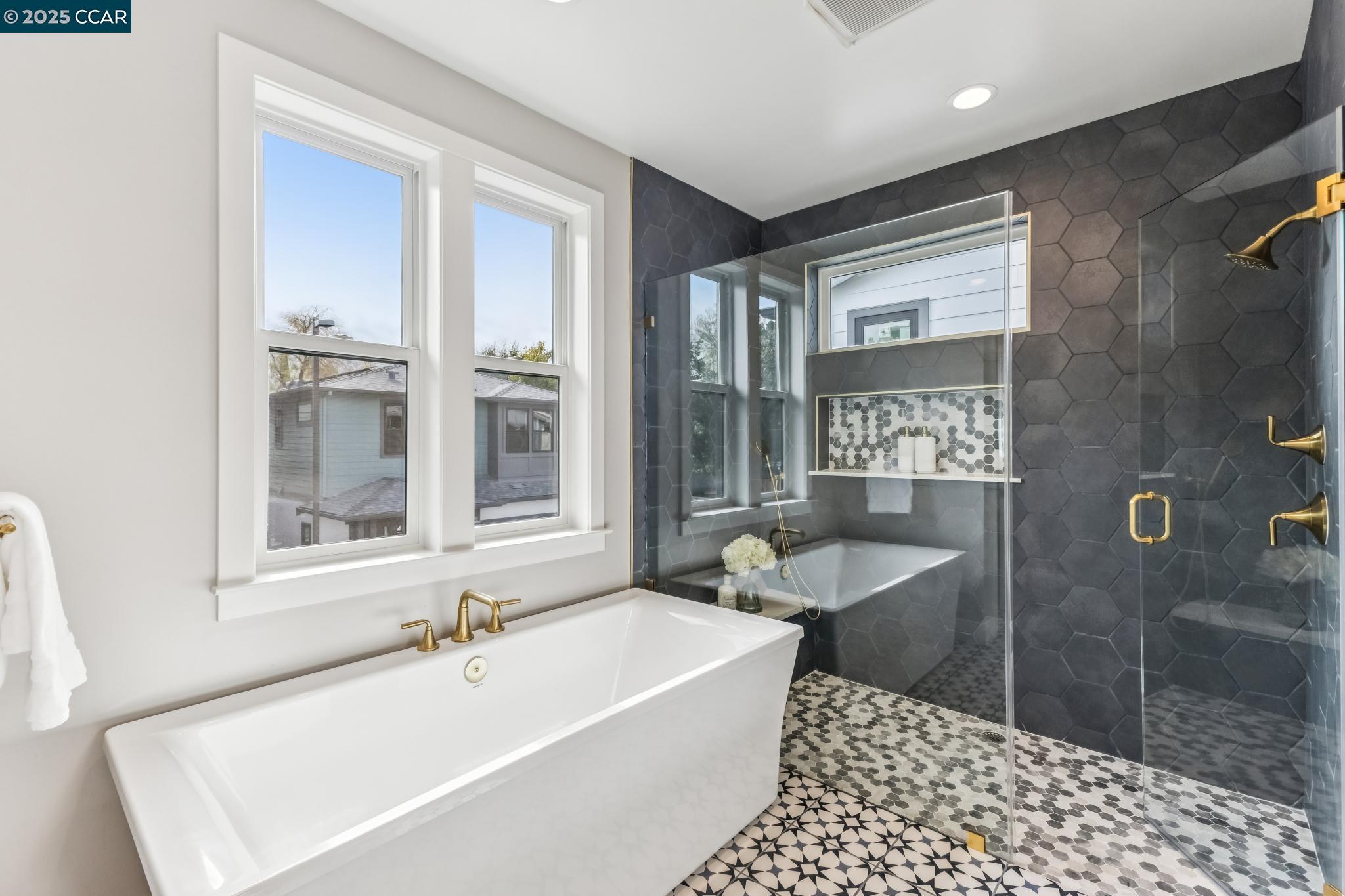 Detail Gallery Image 38 of 47 For 247 Haleena Place, Walnut Creek,  CA 94596 - 3 Beds | 2/1 Baths