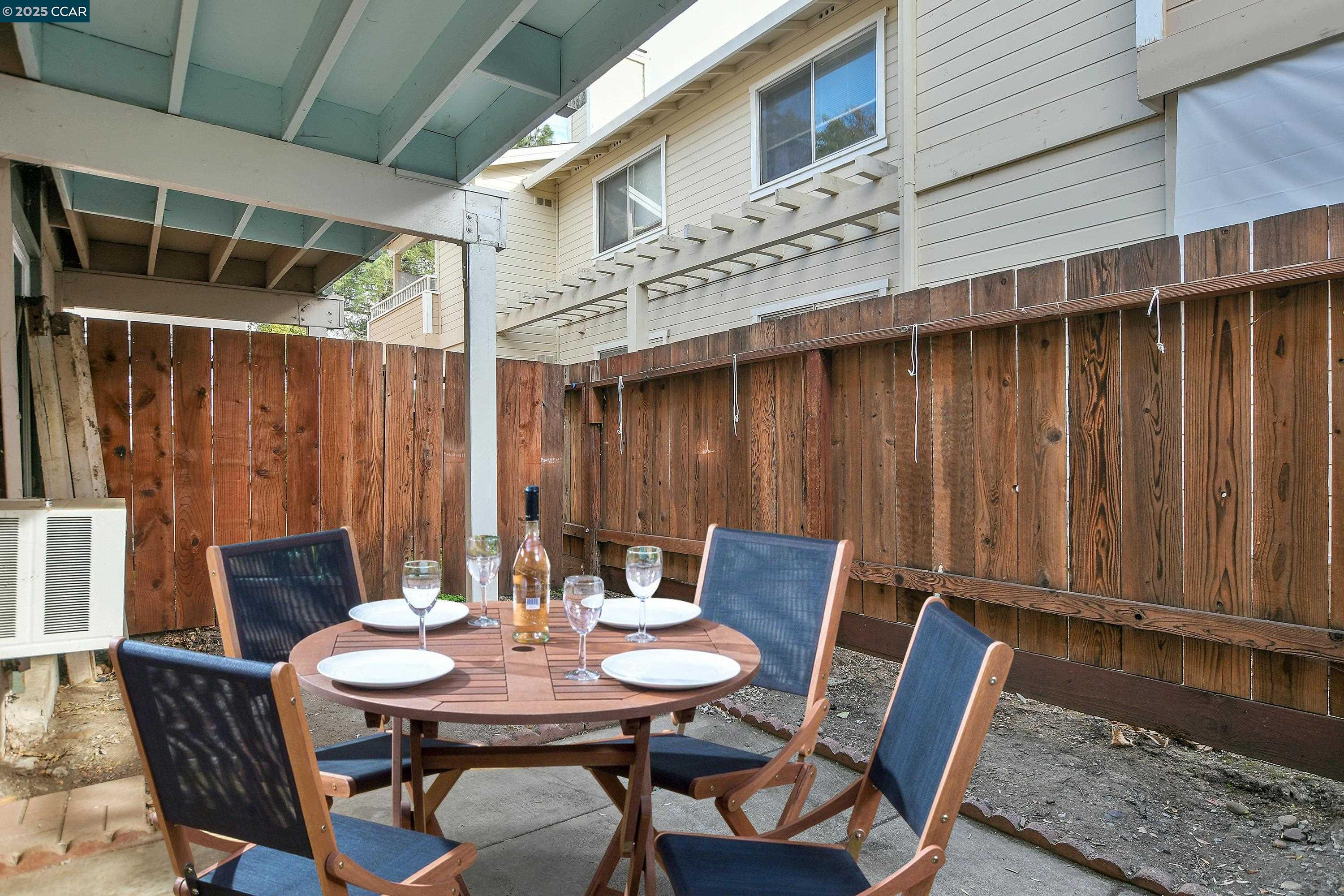 Detail Gallery Image 14 of 16 For 4888 Clayton Rd #6,  Concord,  CA 94521 - 2 Beds | 1 Baths