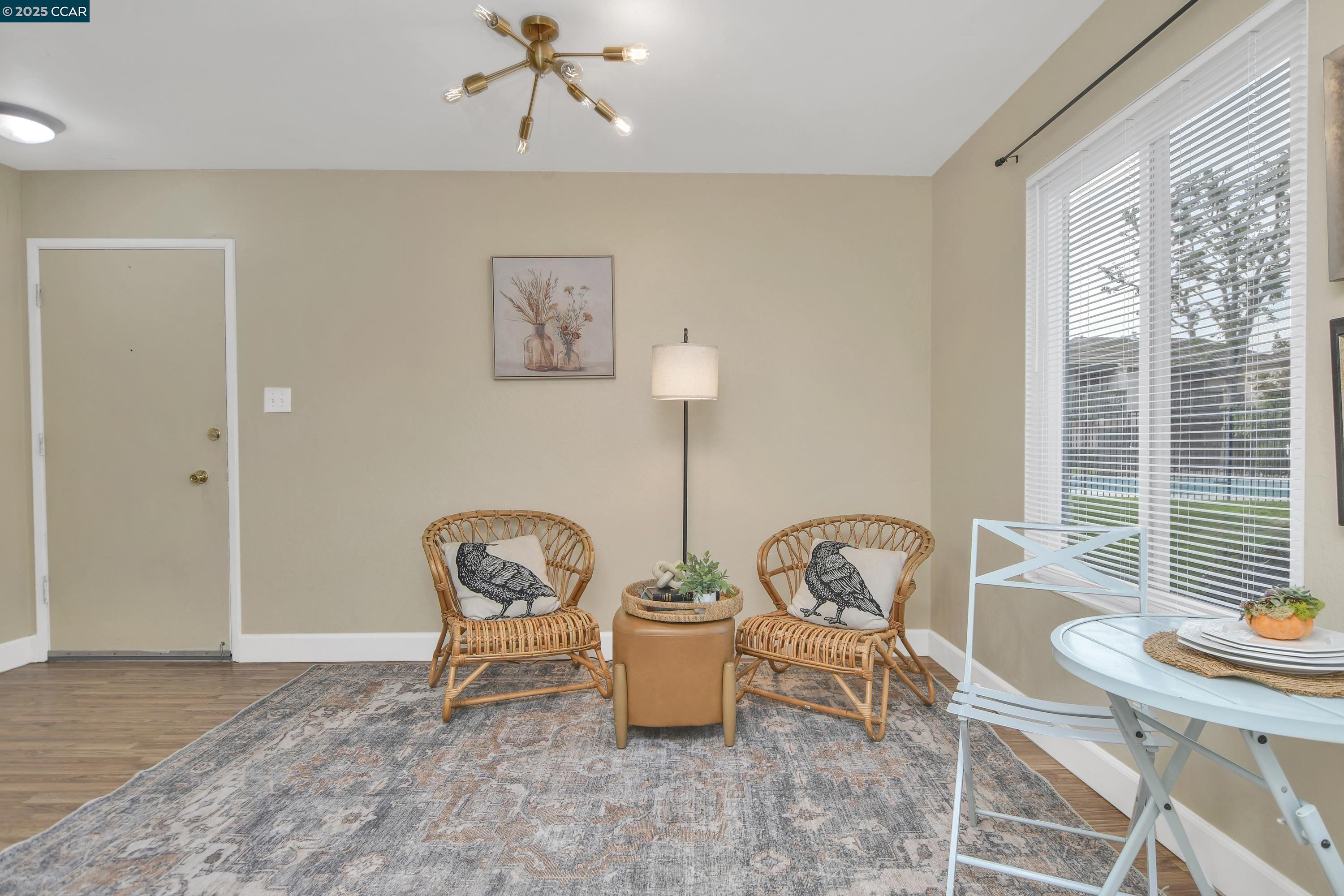 Detail Gallery Image 6 of 16 For 4888 Clayton Rd #6,  Concord,  CA 94521 - 2 Beds | 1 Baths