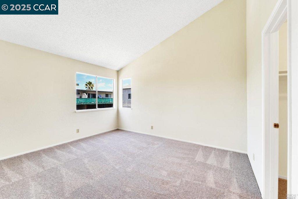 Detail Gallery Image 10 of 21 For 3712 Willow Pass Rd #32,  Concord,  CA 94519 - 2 Beds | 1 Baths