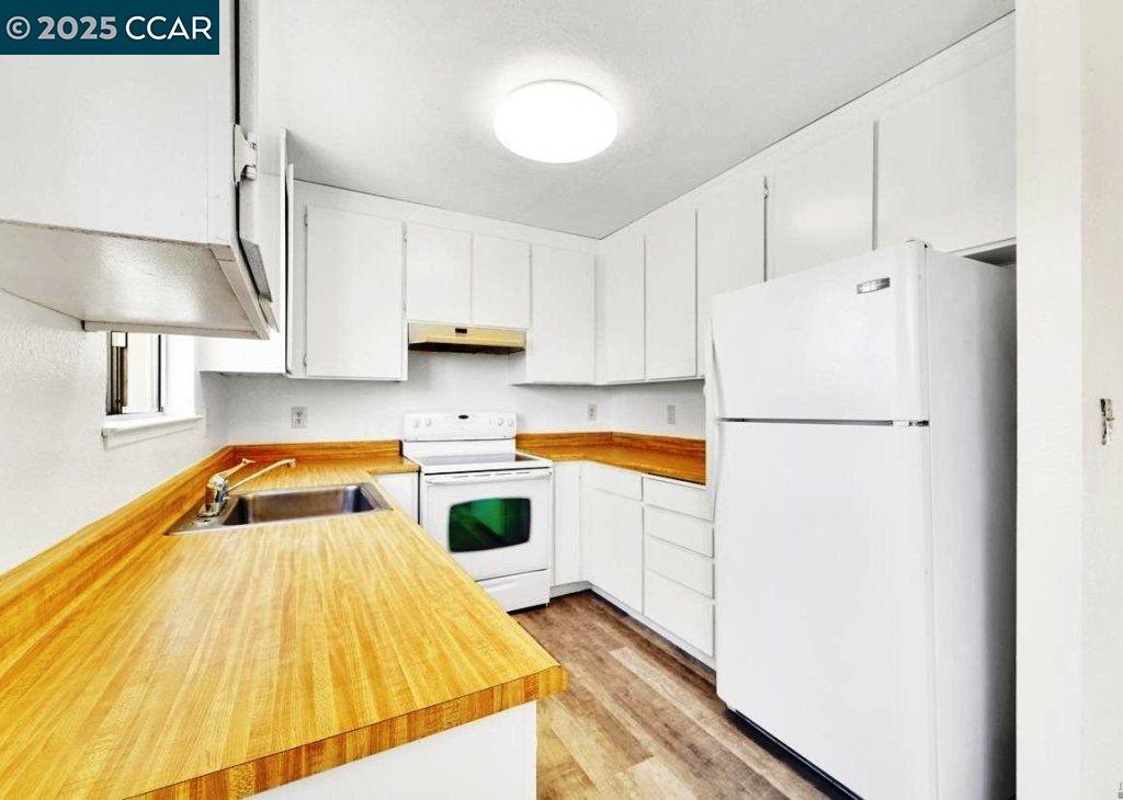 Detail Gallery Image 6 of 21 For 3712 Willow Pass Rd #32,  Concord,  CA 94519 - 2 Beds | 1 Baths