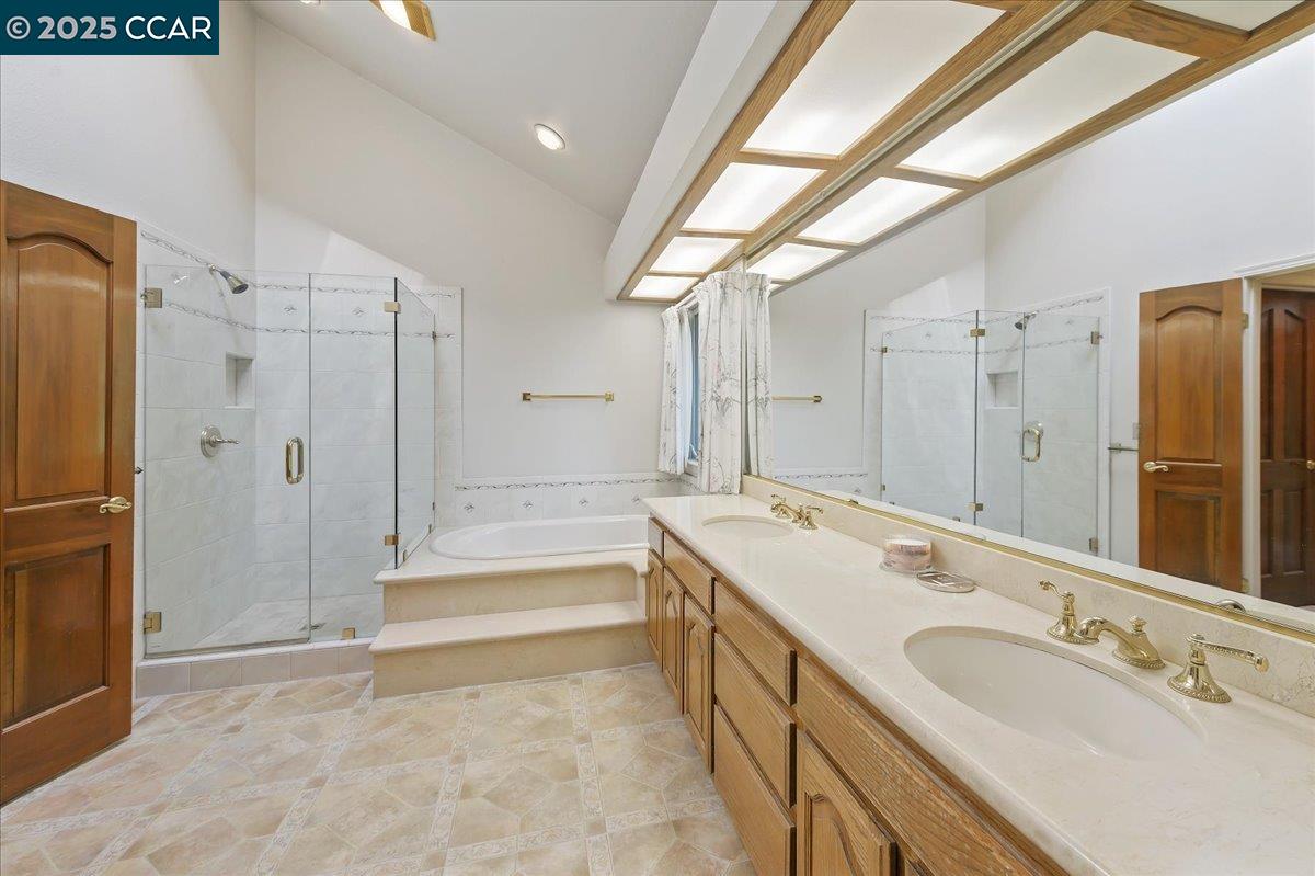 Detail Gallery Image 24 of 33 For 75 Barrons Pl, Danville,  CA 94526 - 4 Beds | 3 Baths