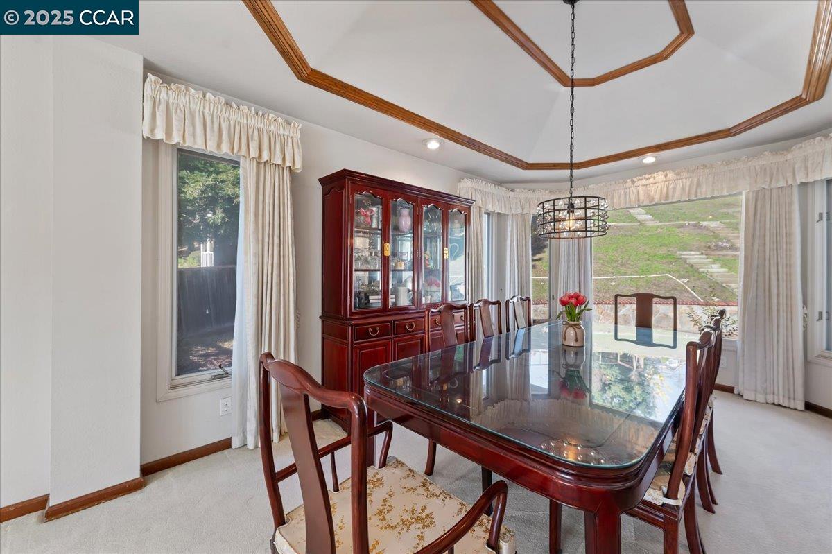 Detail Gallery Image 8 of 33 For 75 Barrons Pl, Danville,  CA 94526 - 4 Beds | 3 Baths