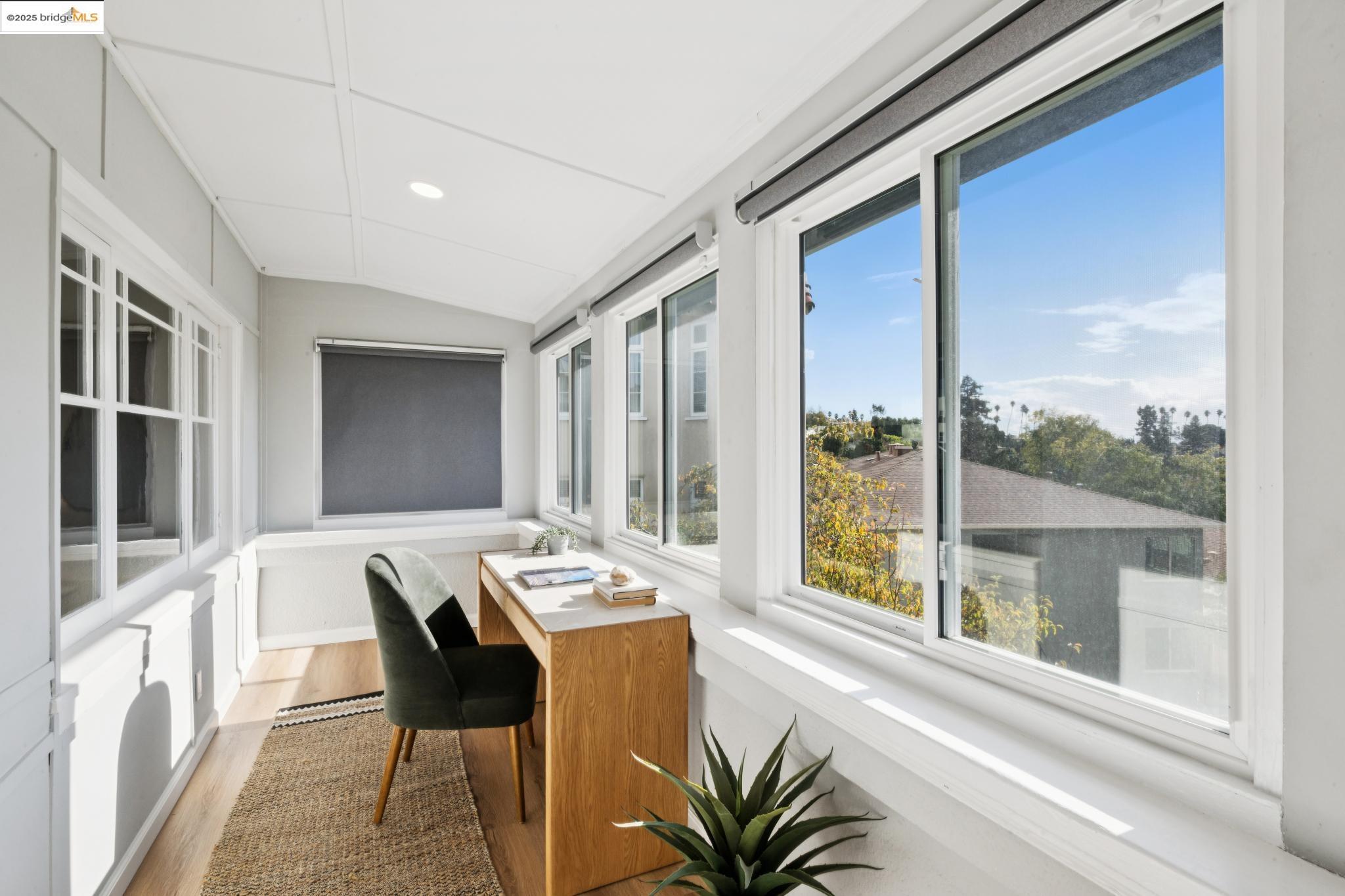 Detail Gallery Image 31 of 49 For 919 Mckinley Ave, Oakland,  CA 94610 - 3 Beds | 1/1 Baths