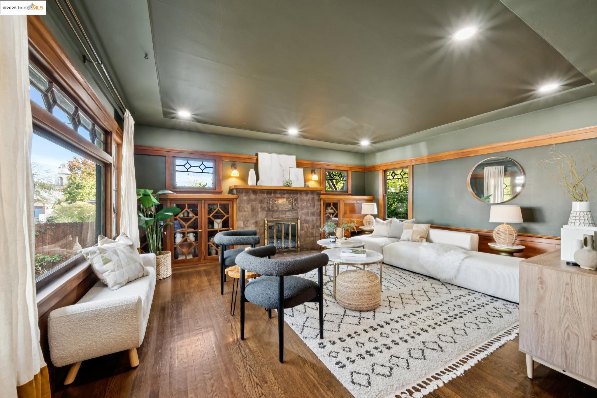 Detail Gallery Image 5 of 49 For 919 Mckinley Ave, Oakland,  CA 94610 - 3 Beds | 1/1 Baths