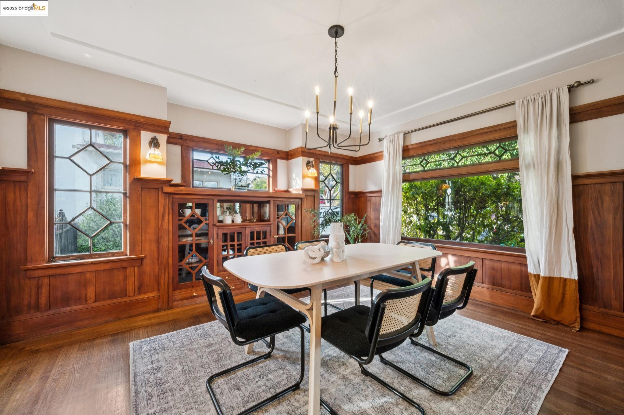 Detail Gallery Image 10 of 49 For 919 Mckinley Ave, Oakland,  CA 94610 - 3 Beds | 1/1 Baths