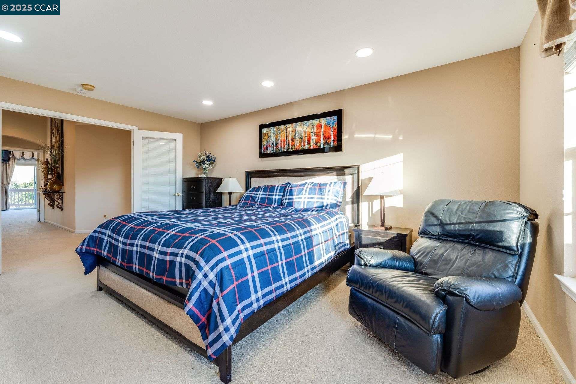 Detail Gallery Image 32 of 52 For 1105 Peacock Creek Drive, Clayton,  CA 94517 - 5 Beds | 3/1 Baths