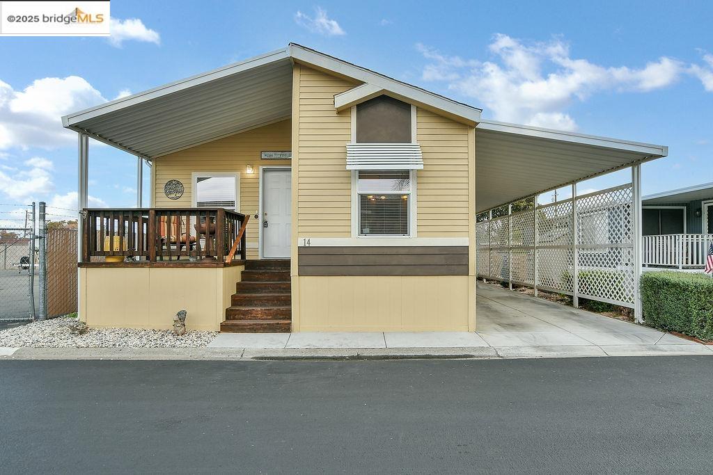 Front Image Thumbnail for EB41117416