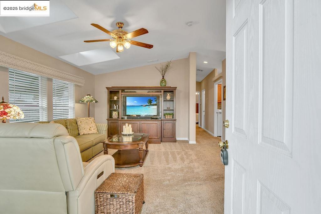 Detail Gallery Image 2 of 20 For 3660 Walnut Blvd #14,  Brentwood,  CA 94513 - 2 Beds | 2 Baths