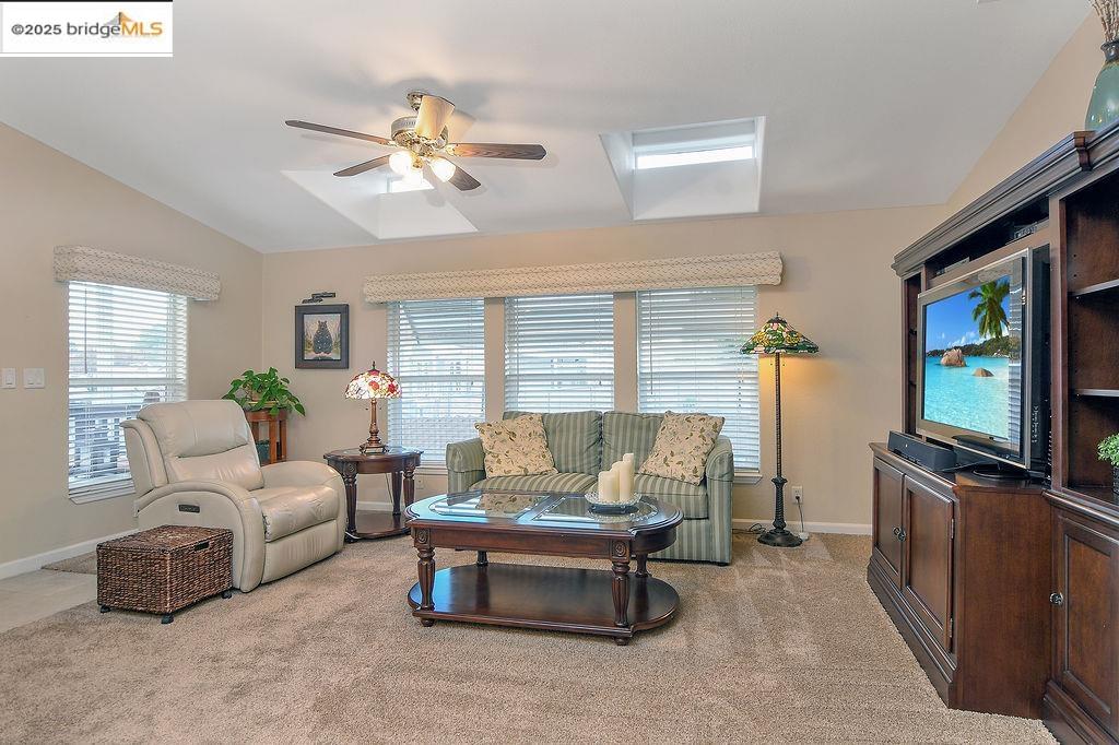 Detail Gallery Image 3 of 20 For 3660 Walnut Blvd #14,  Brentwood,  CA 94513 - 2 Beds | 2 Baths