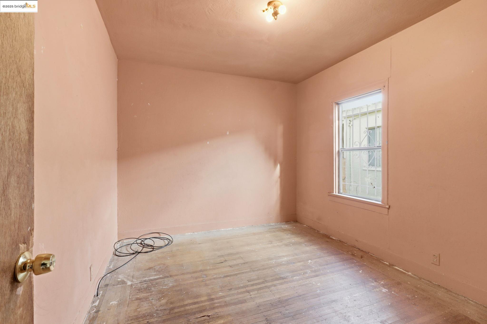 Detail Gallery Image 24 of 35 For 3632 Hageman Avenue, Oakland,  CA 94619 - 2 Beds | 1 Baths