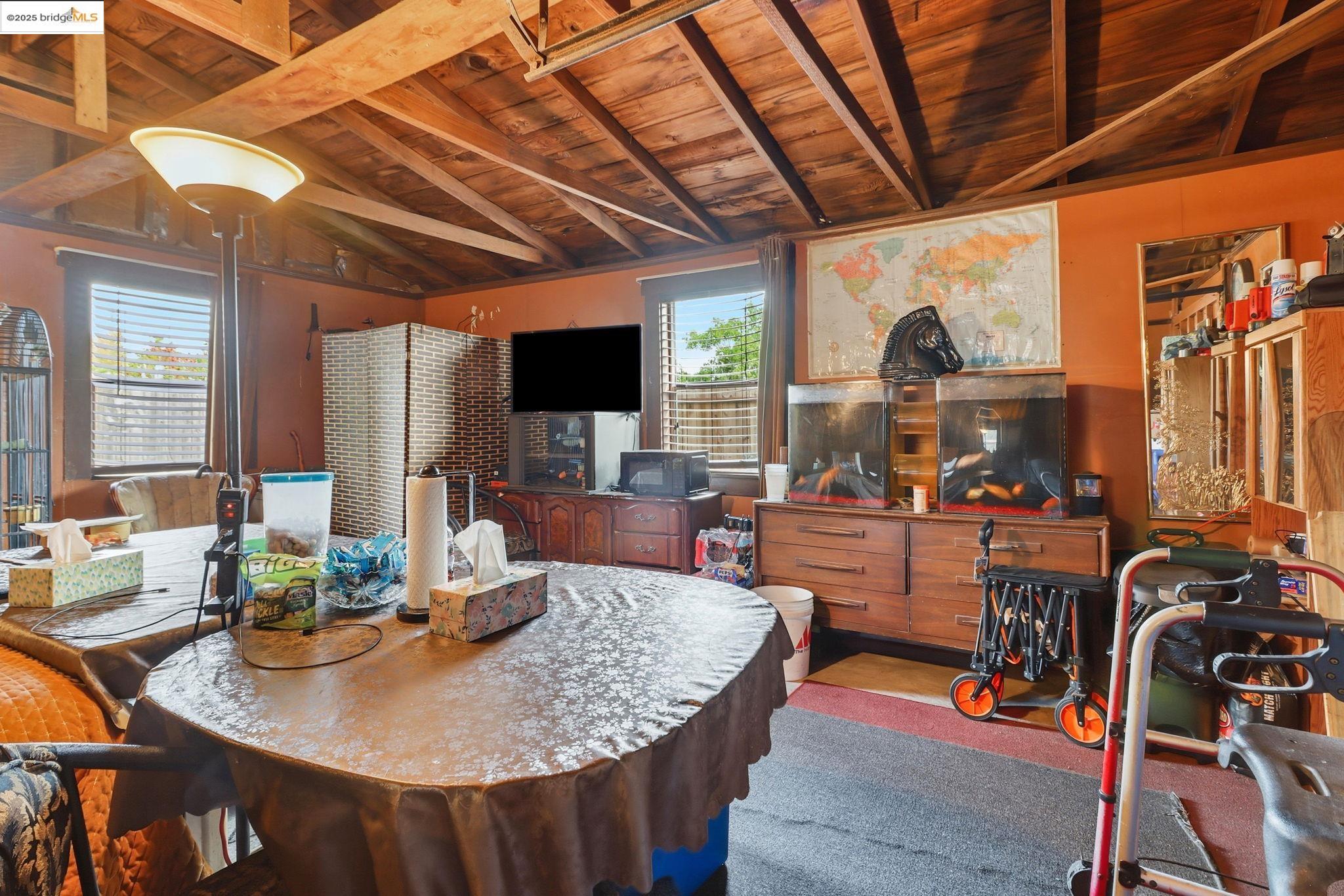 Detail Gallery Image 31 of 35 For 3632 Hageman Avenue, Oakland,  CA 94619 - 2 Beds | 1 Baths