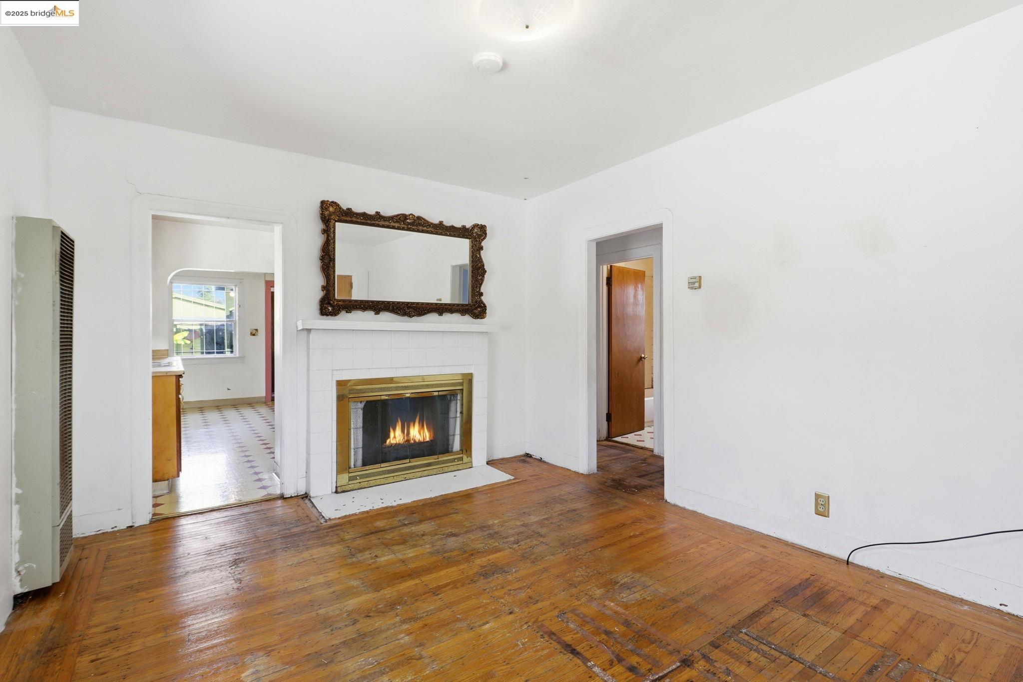 Detail Gallery Image 8 of 35 For 3632 Hageman Avenue, Oakland,  CA 94619 - 2 Beds | 1 Baths